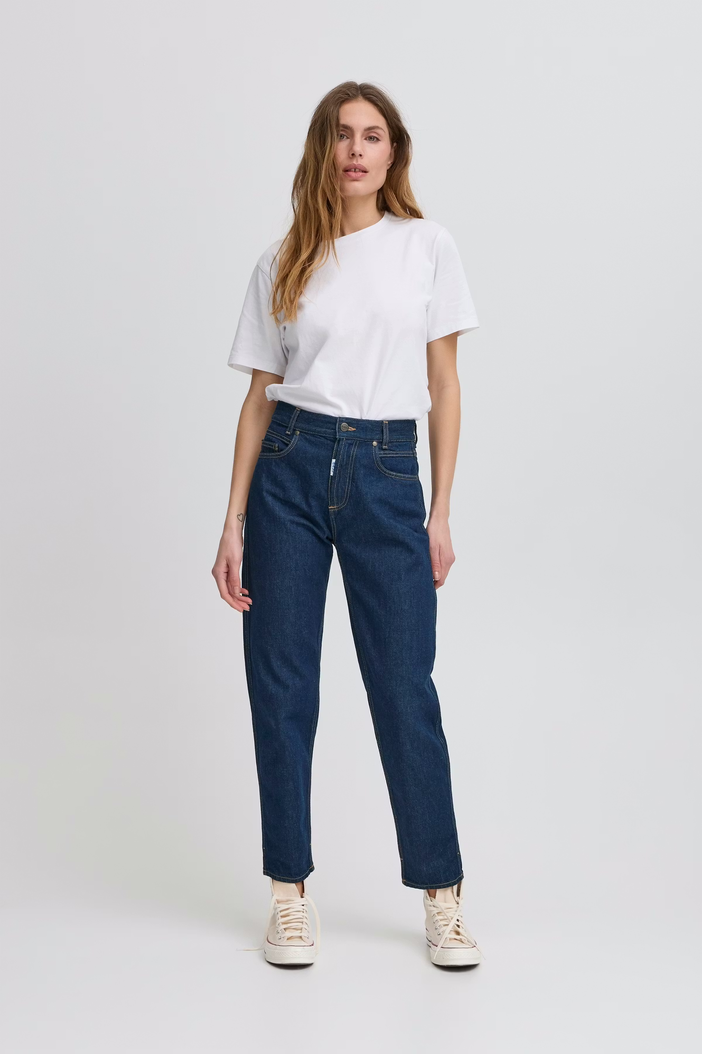 BAPAOLO Cropped Jeans LOOKBOOK FRONT 50405077-204027