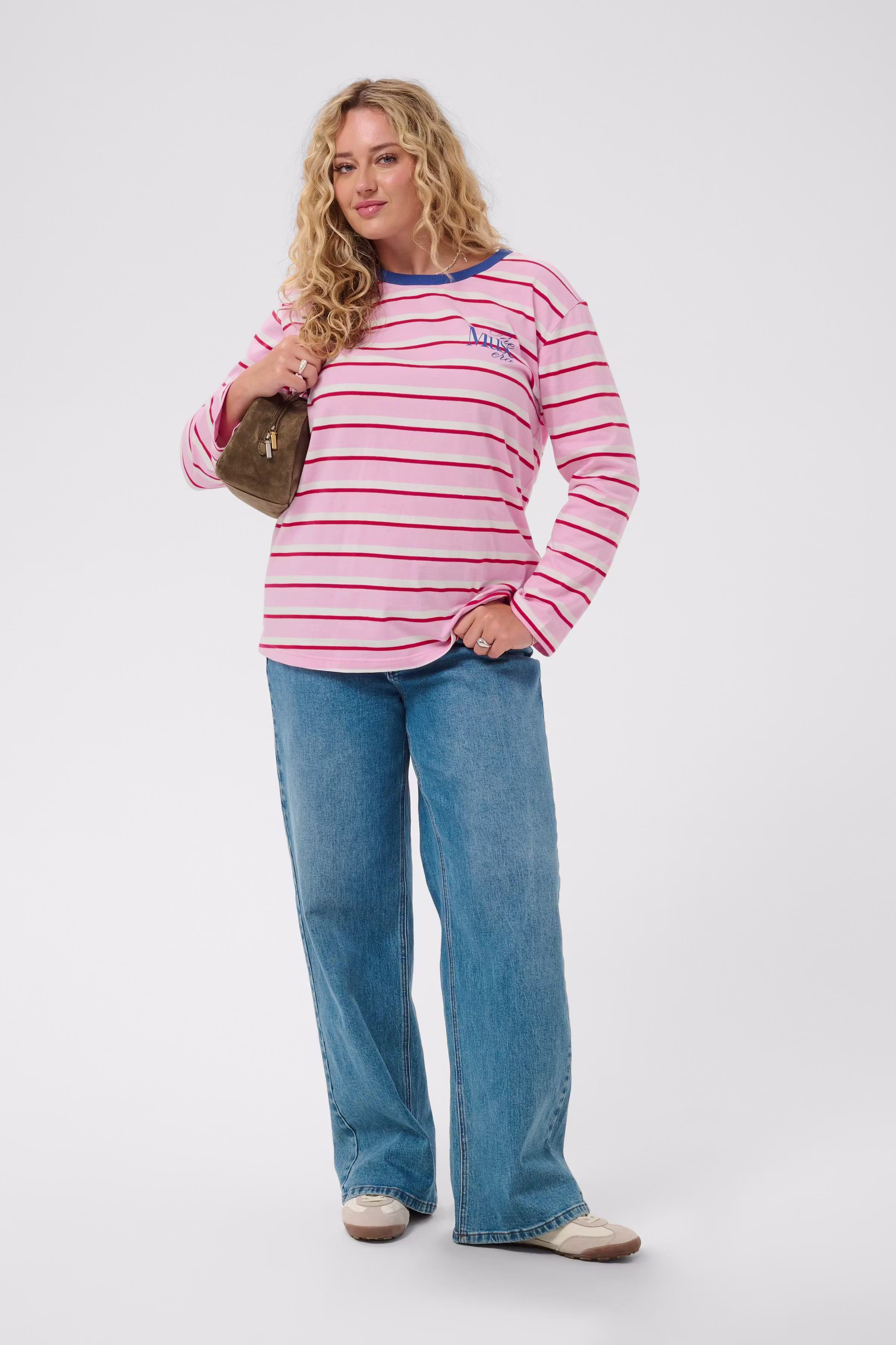 KCelona T-shirt LOOKBOOK FRONT 10584928-1000757