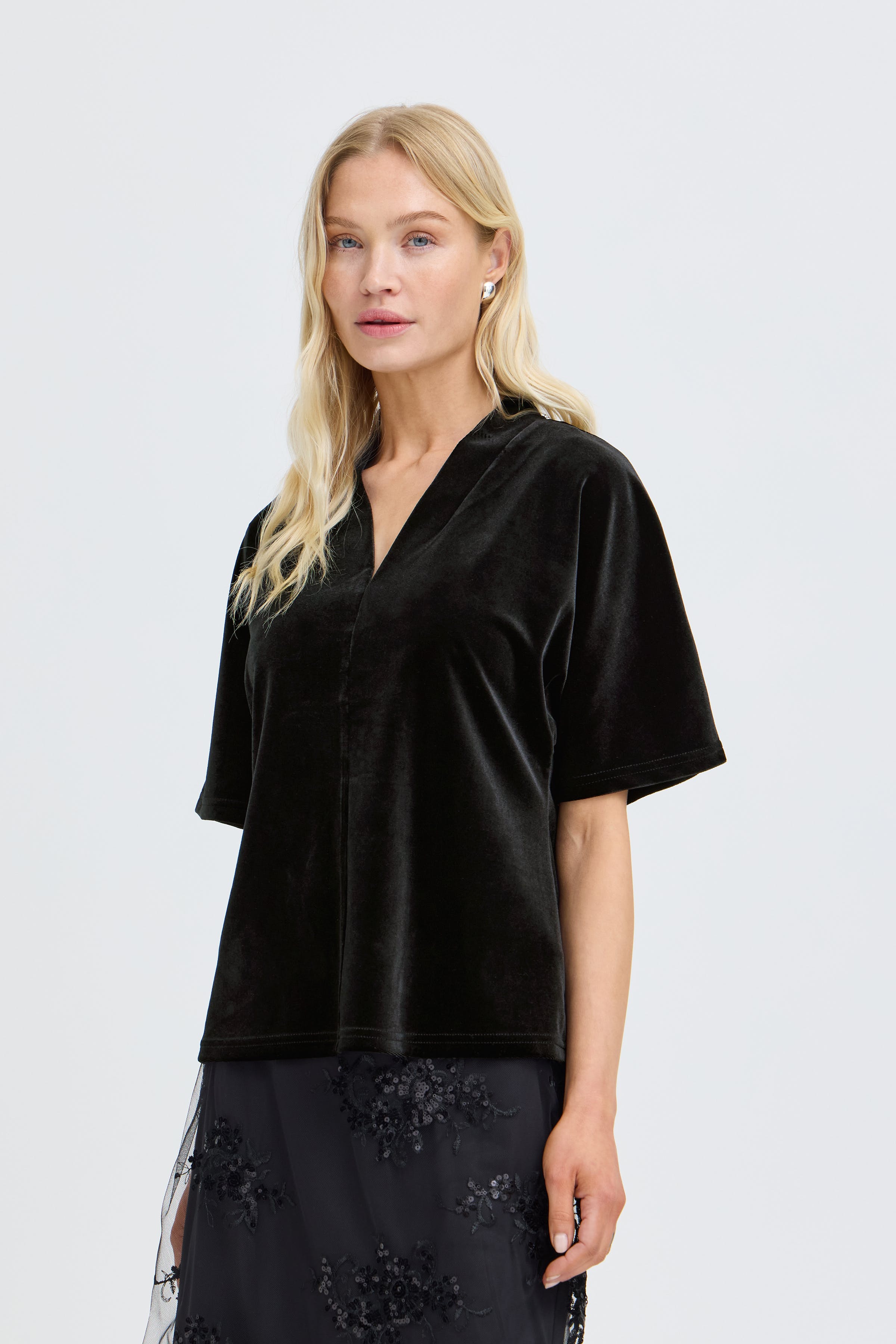 BYPERLINA T-shirt LOOKBOOK FRONT 20819808-194008