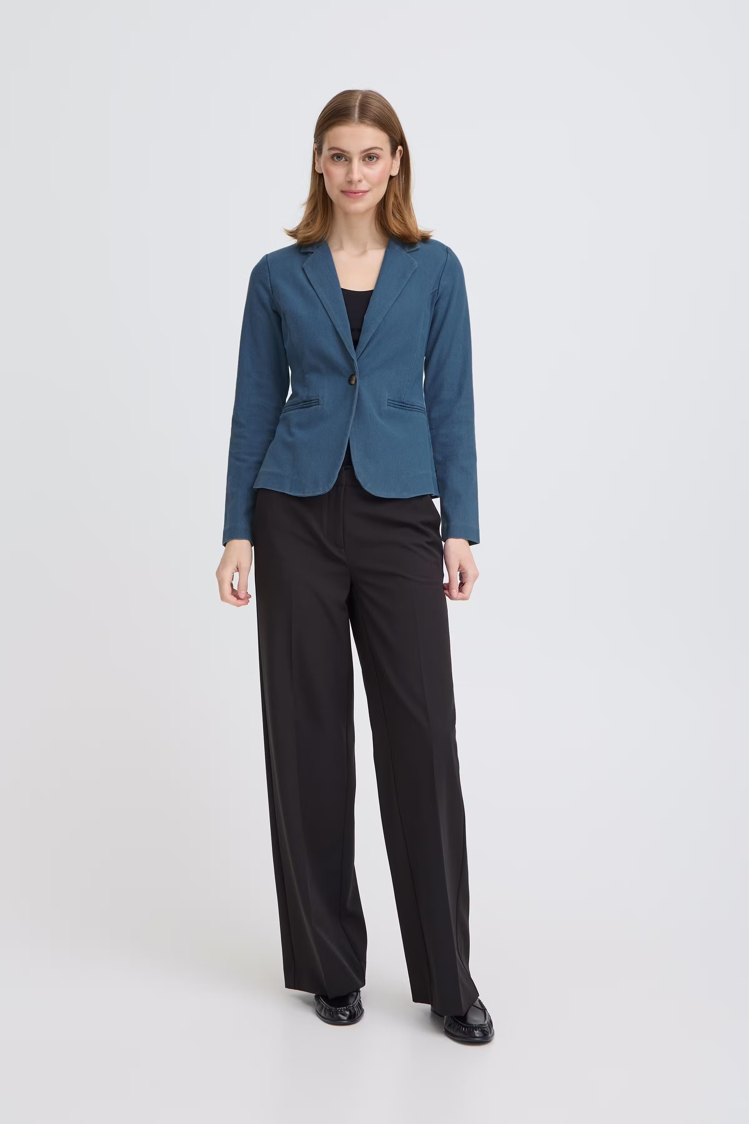 IHKATE DENIM Blazer LOOKBOOK FRONT 20122944-204438