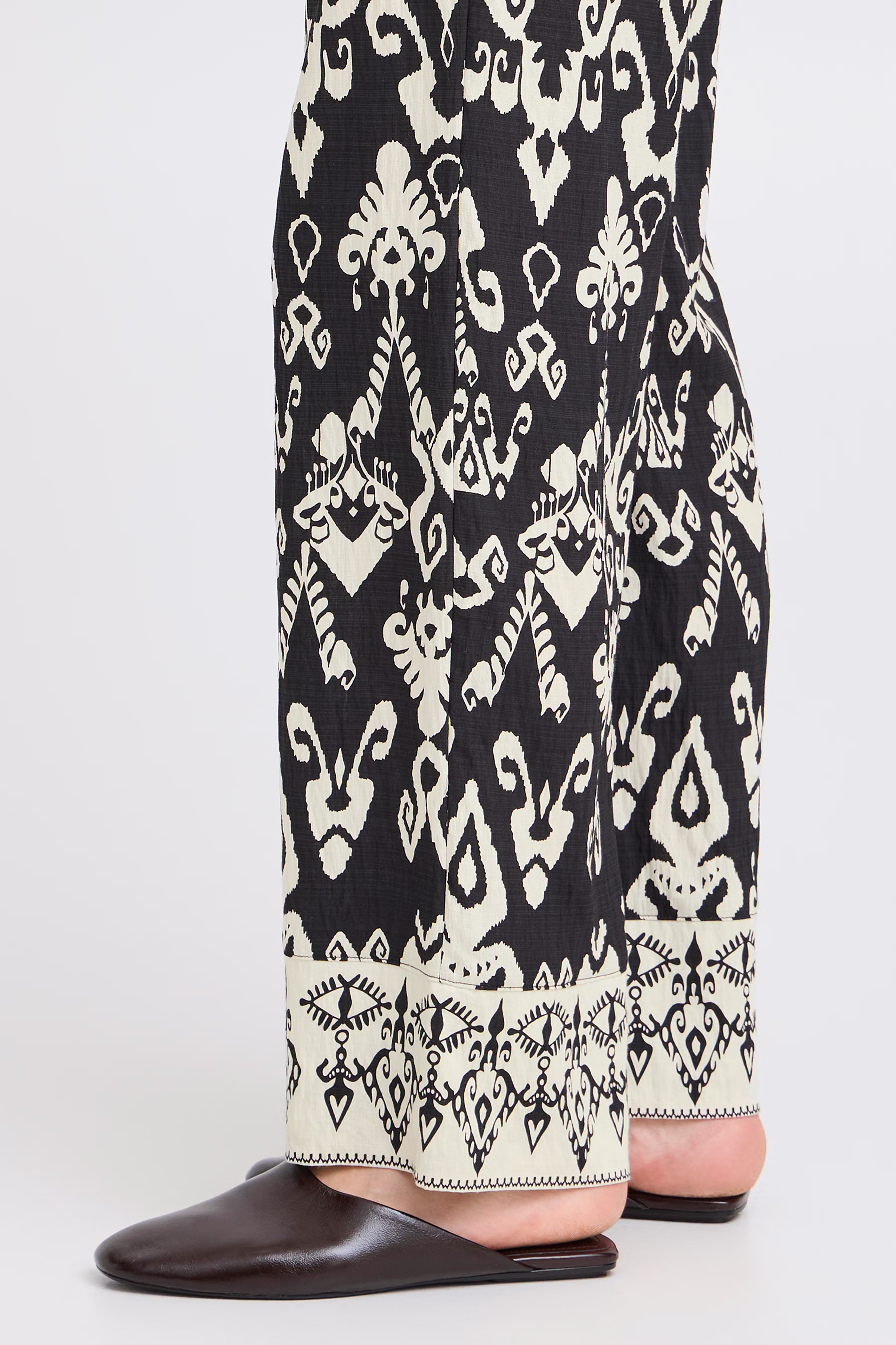 BYJASMINA Hose LOOKBOOK DETAIL 20816838-205166