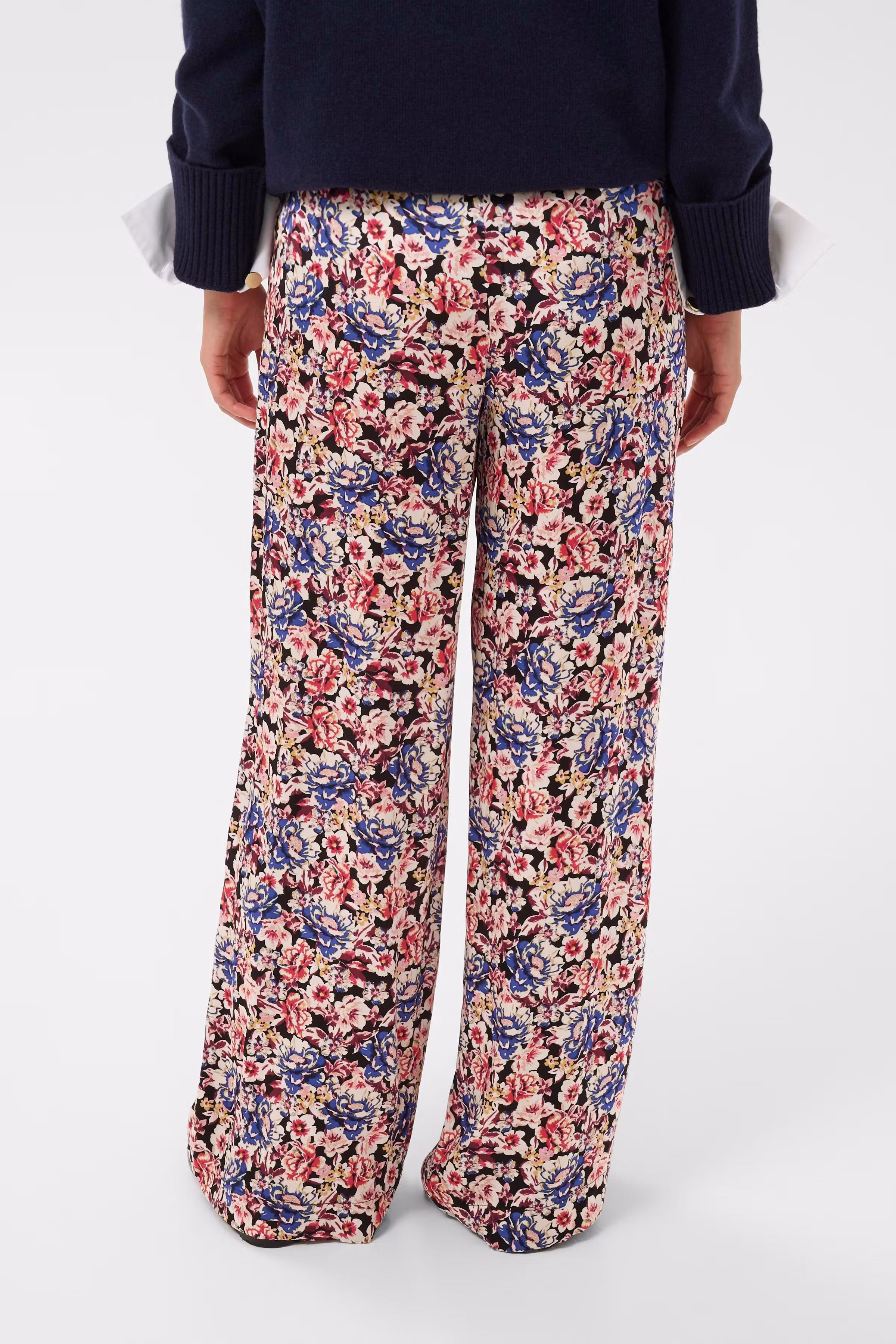 DelalPW Trousers LOOKBOOK BACK 30310949-305458