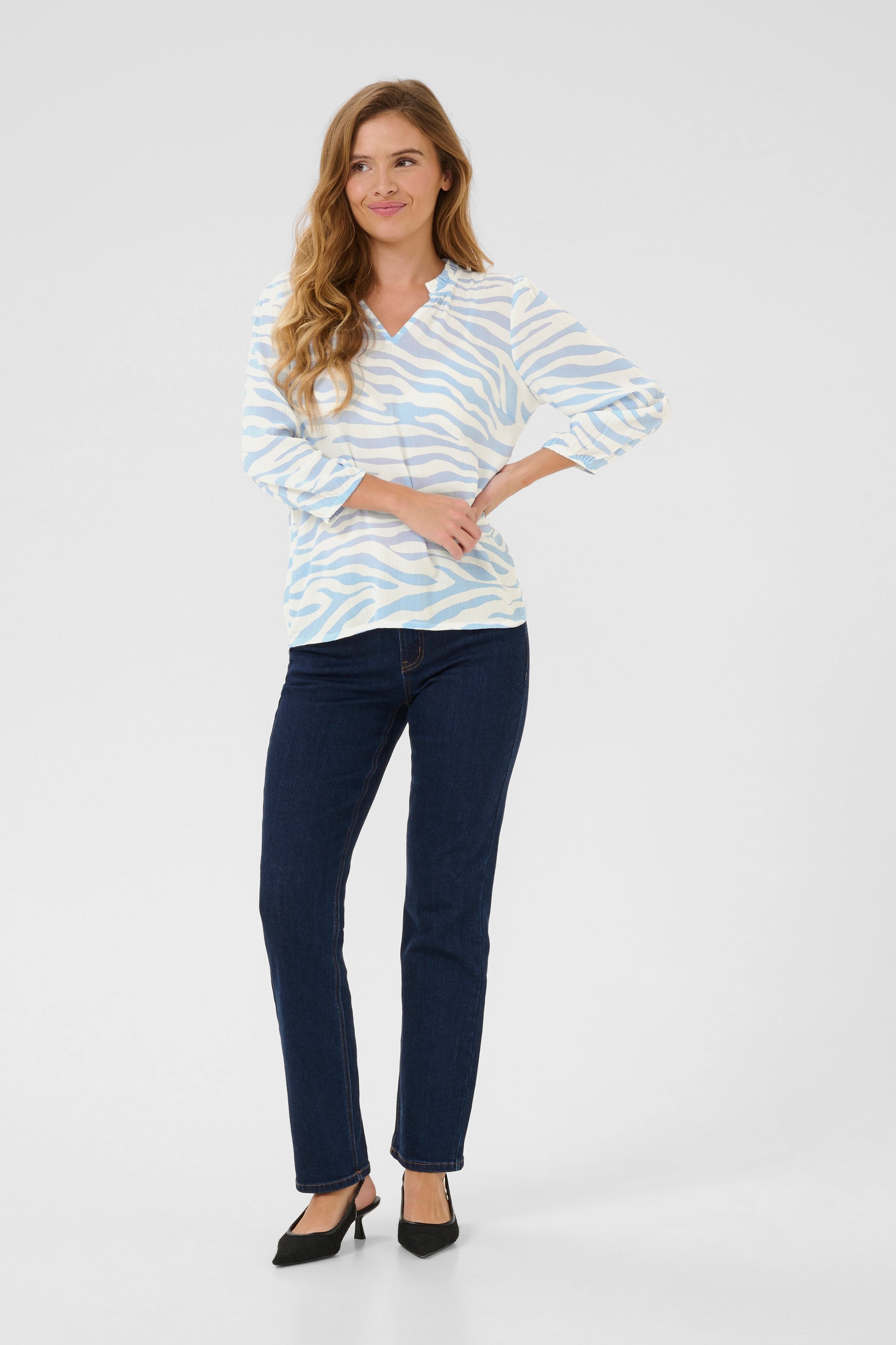 KAedita Bluse LOOKBOOK FRONT 10509812-107769