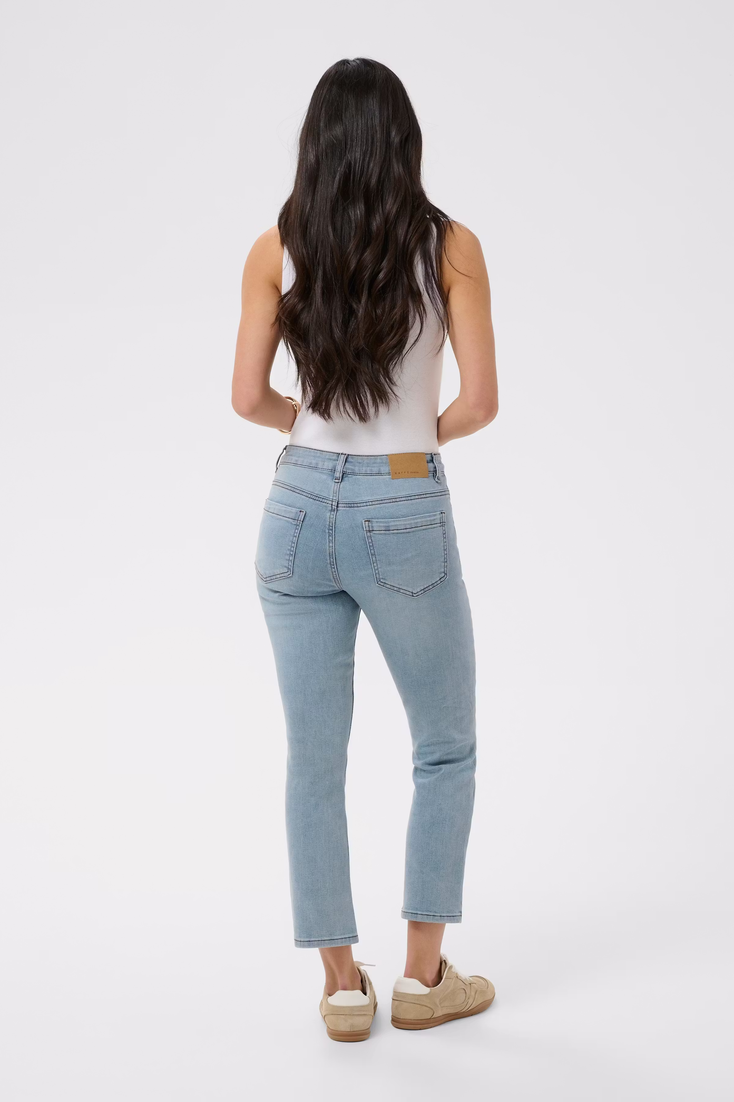 KAriver Jeans LOOKBOOK BACK 10511088-101012