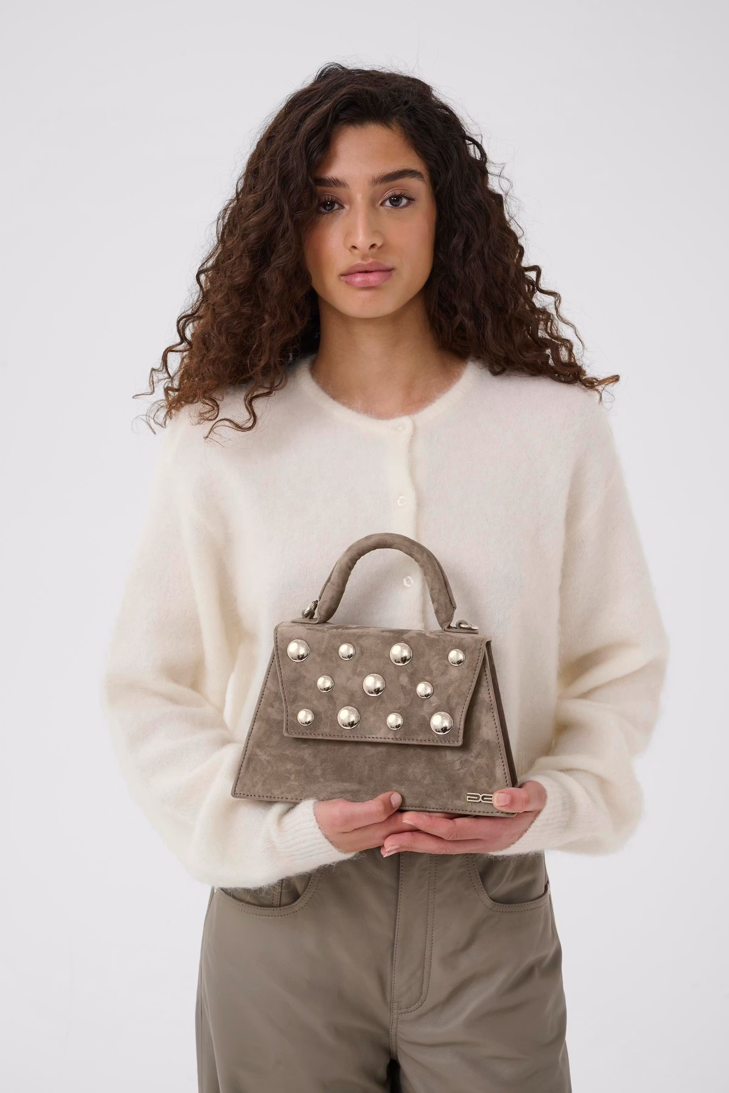 GZHarvey Taske LOOKBOOK DETAIL 10910986-181112