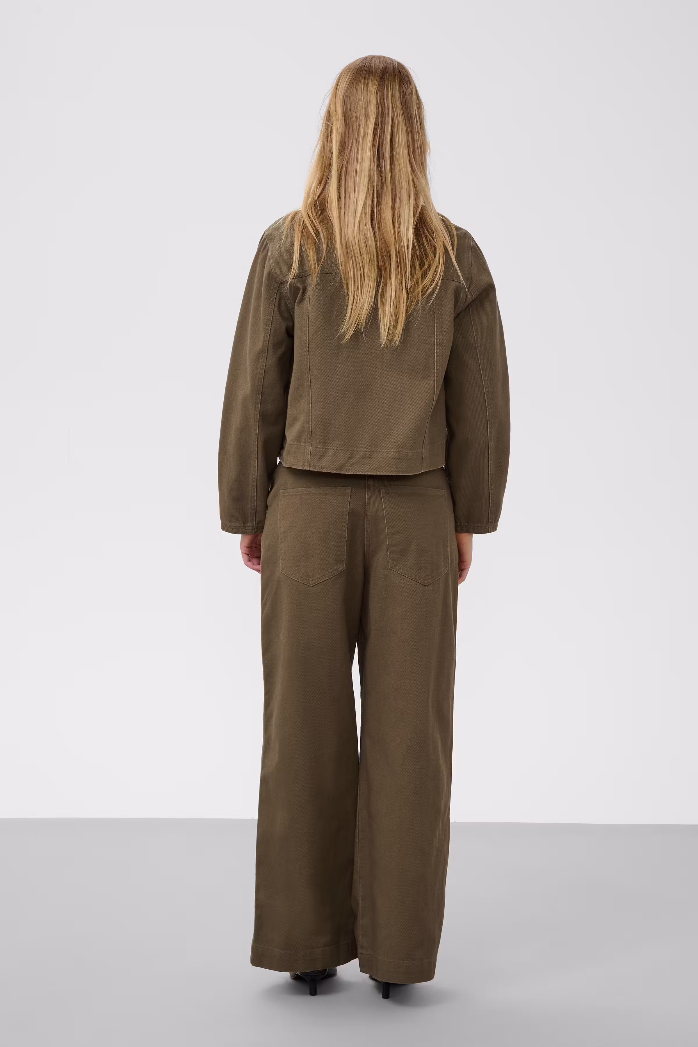 SLSanaga Trousers LOOKBOOK BACK 30409358-190618