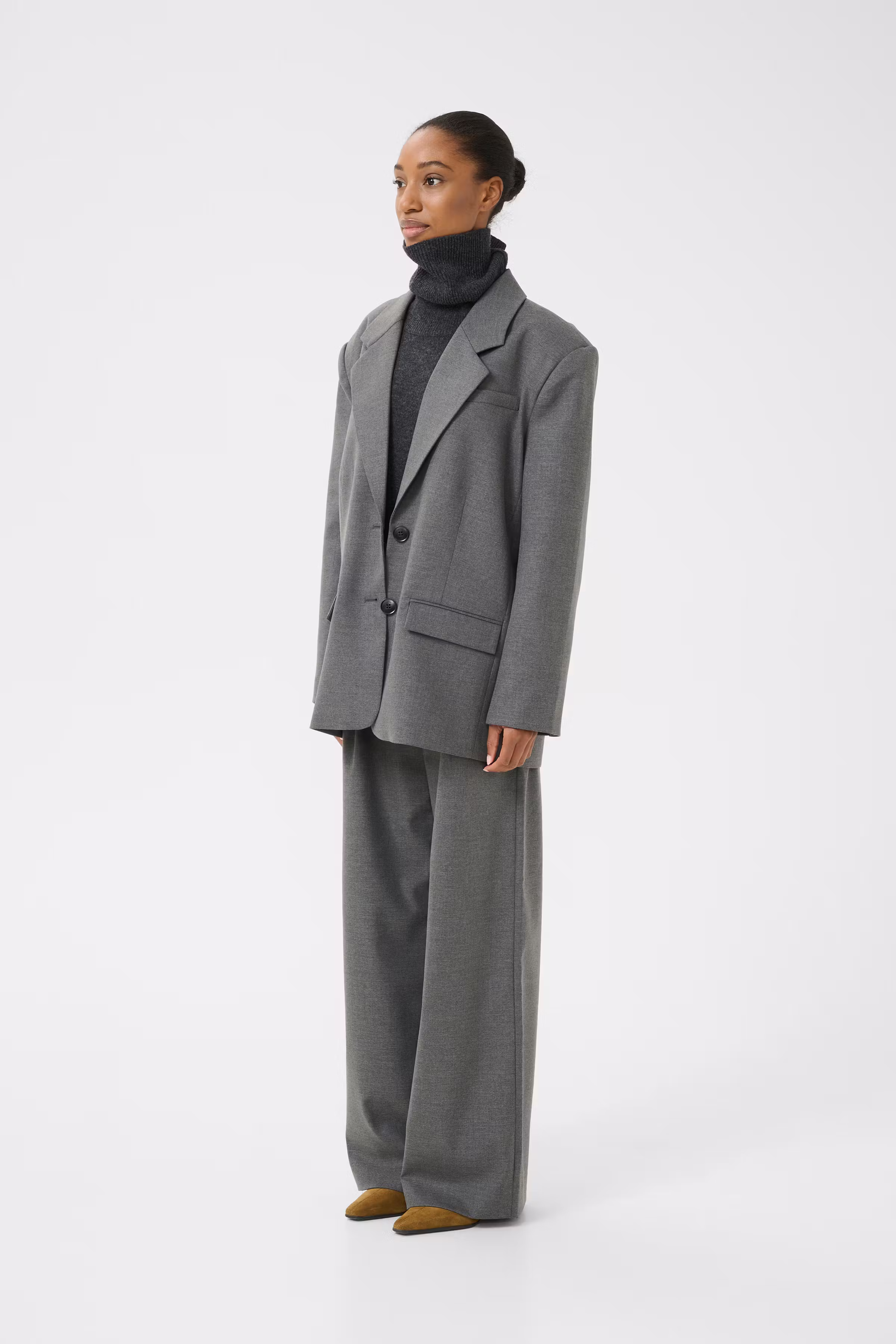 GZpaula Blazer LOOKBOOK FRONT 10910493-100494