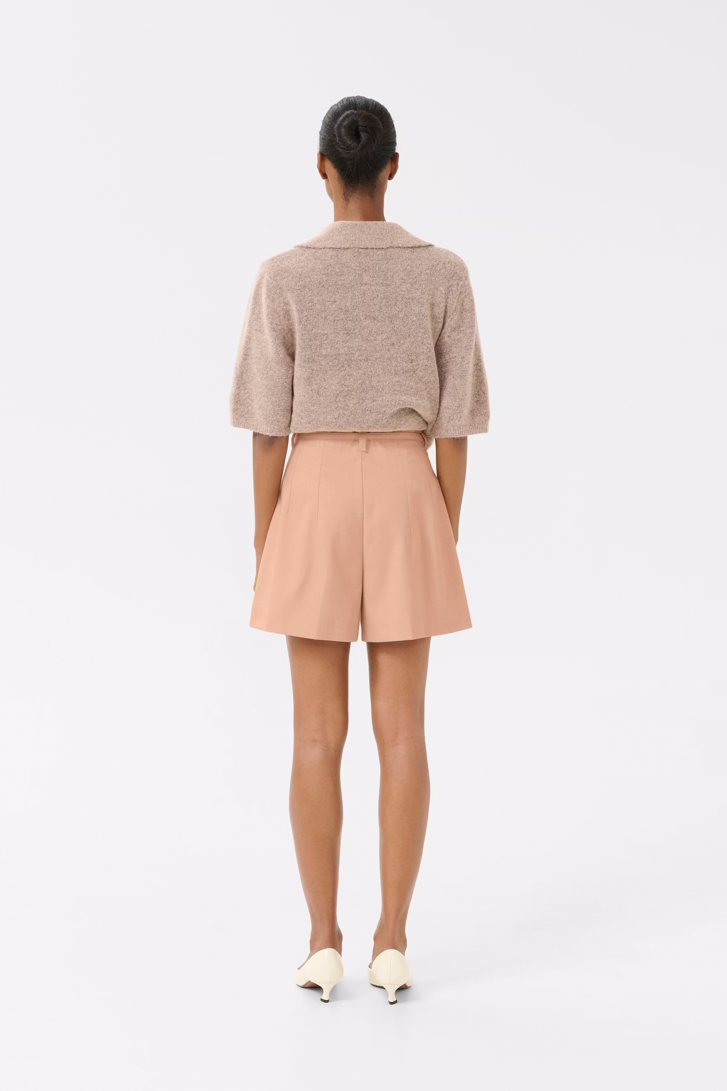 GZmanu Shorts LOOKBOOK BACK 10910481-141307