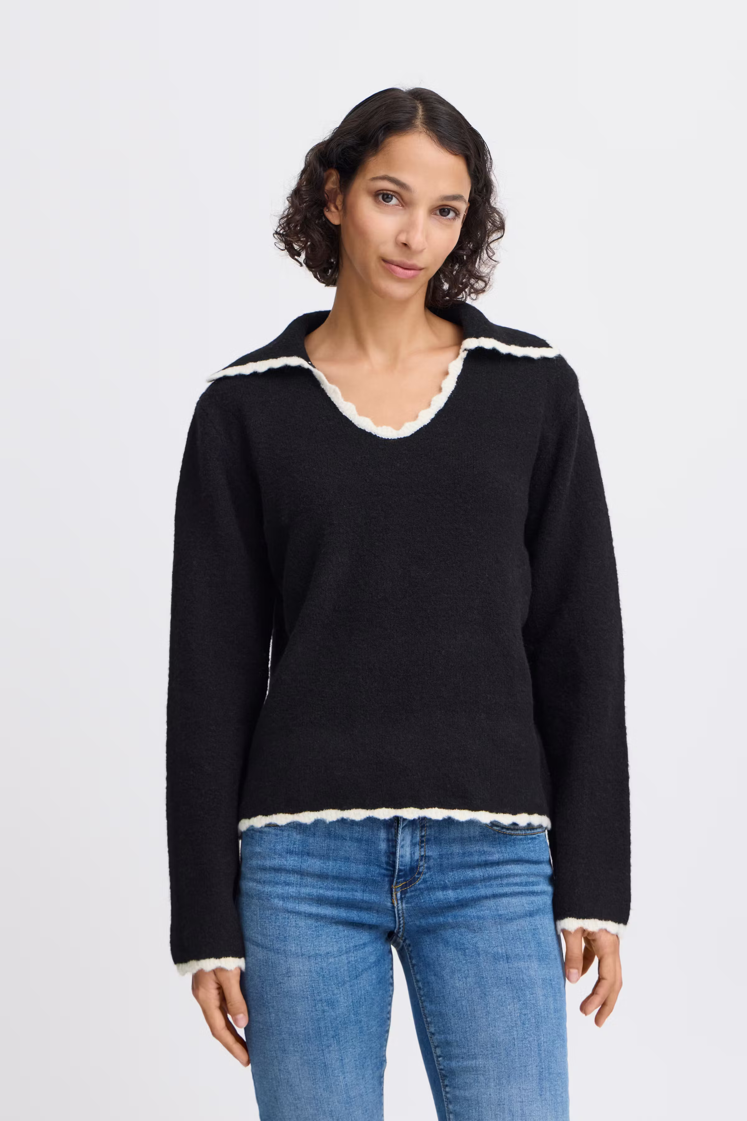 BYNINNA Pullover LOOKBOOK FRONT 20815682-200453