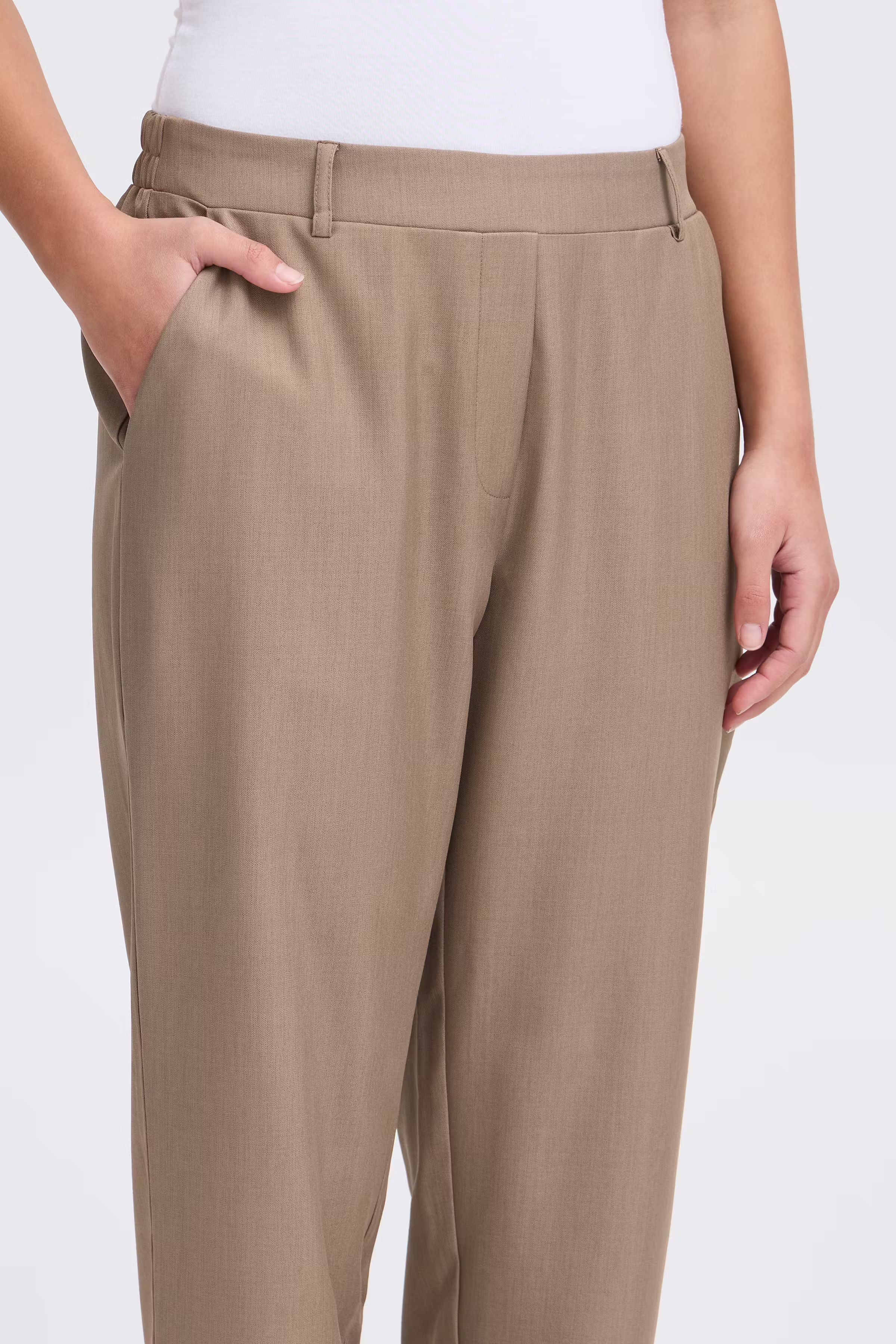 IXDORTHEA Trousers LOOKBOOK DETAIL 20123721-181017