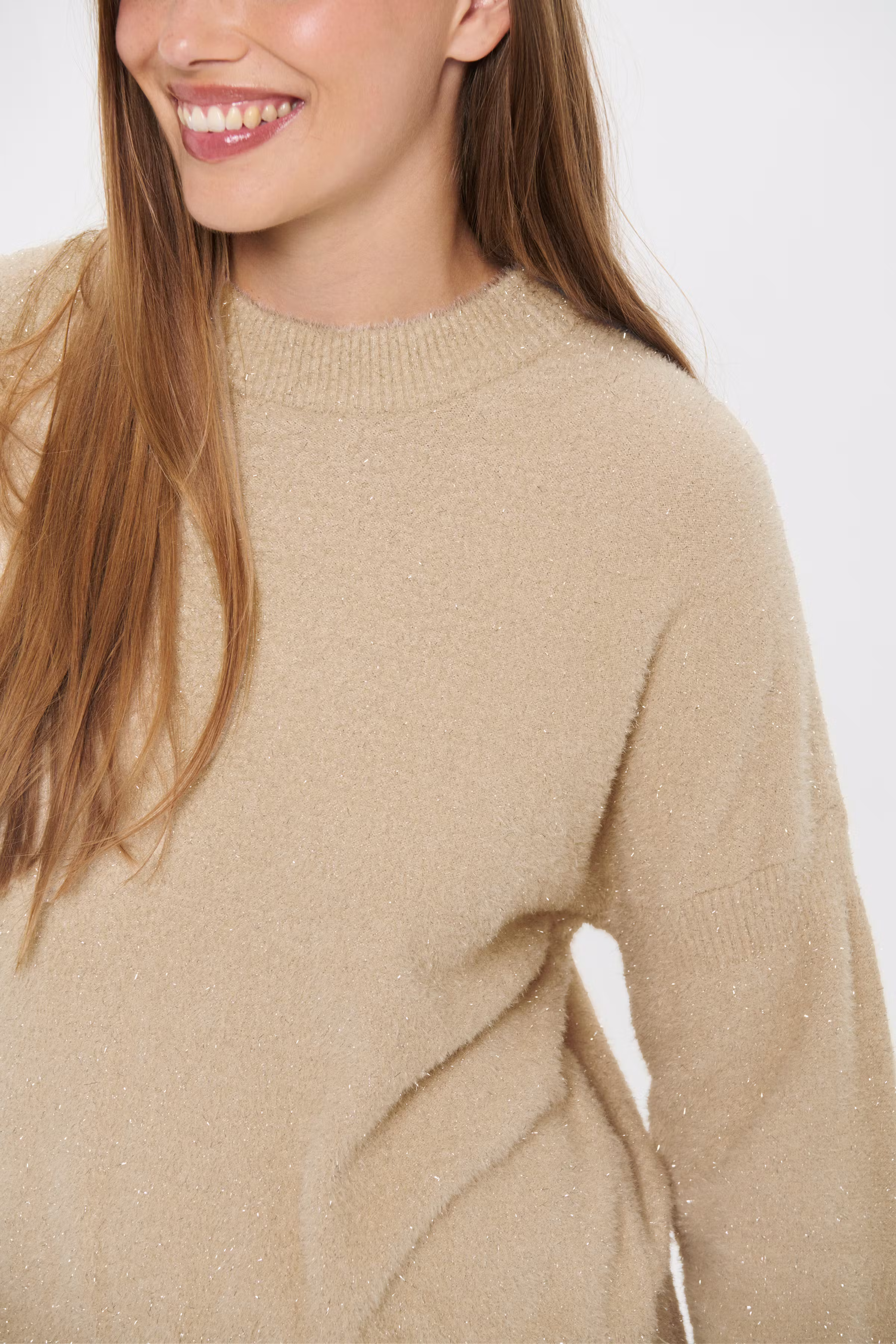 NushaSZ Pullover LOOKBOOK DETAIL 30514593-131008