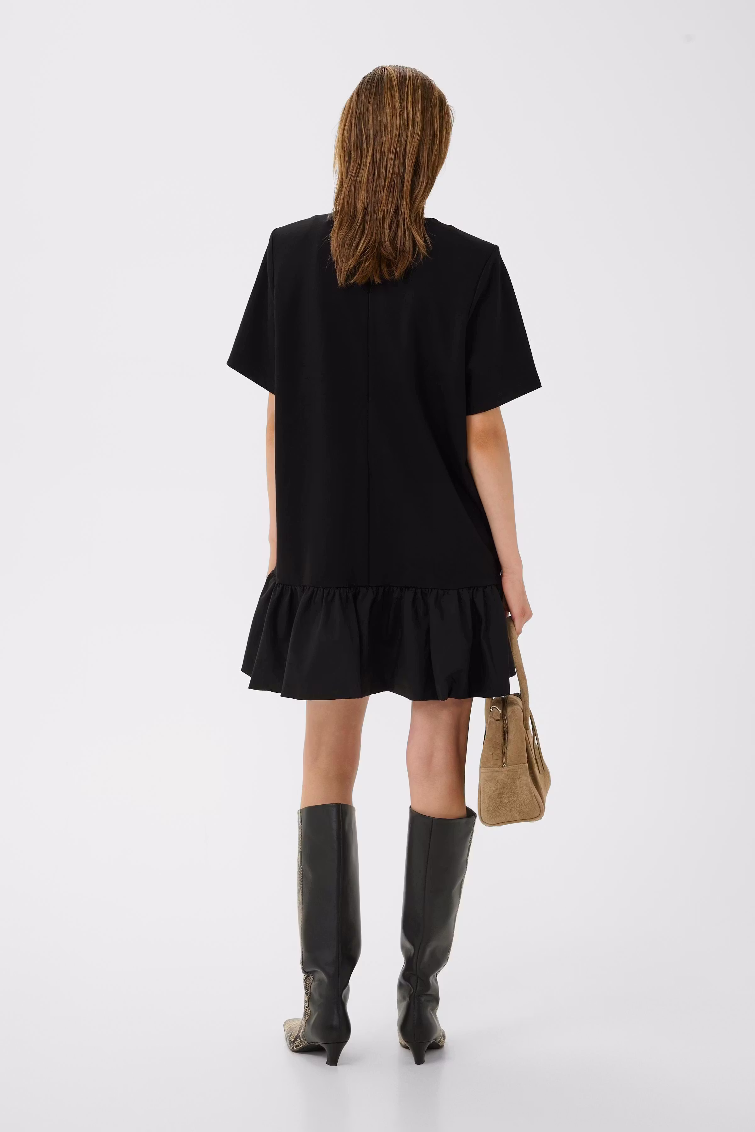 GZerin Kjole LOOKBOOK BACK 10911181-100017