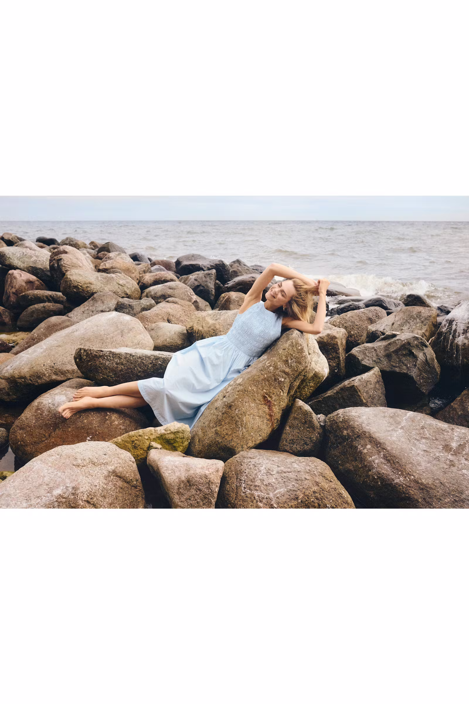 RosagislaSZ Kjole LOCATION NONE 30515111-154020