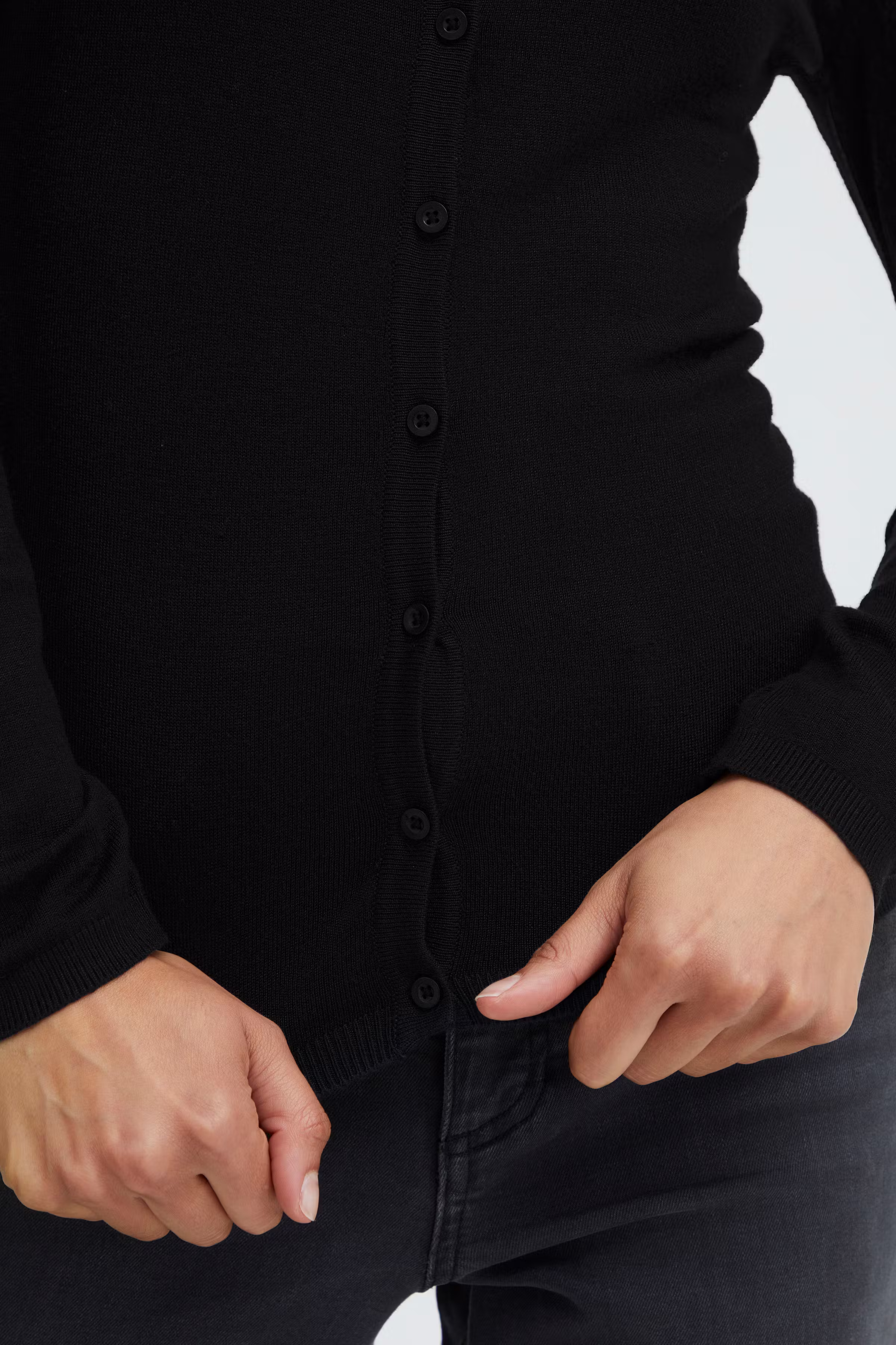 IHMAFA Cardigan LOOKBOOK DETAIL 103115-10001