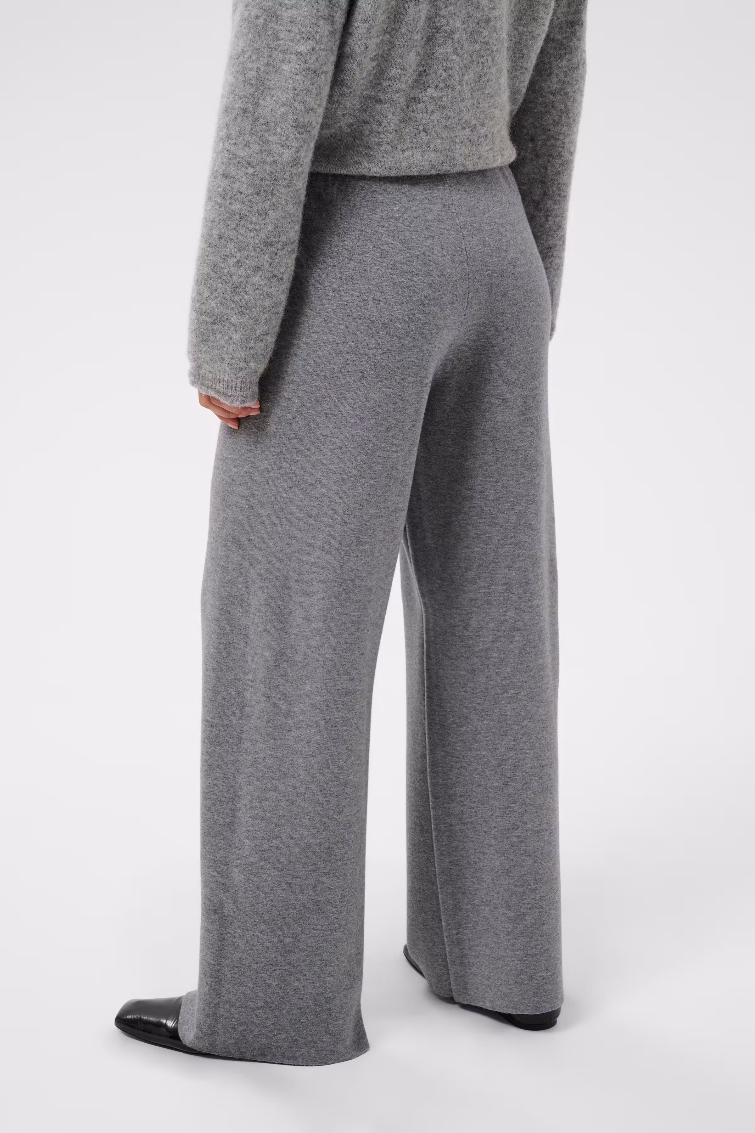 KatriePW Trousers LOOKBOOK BACK 30310876-1802011