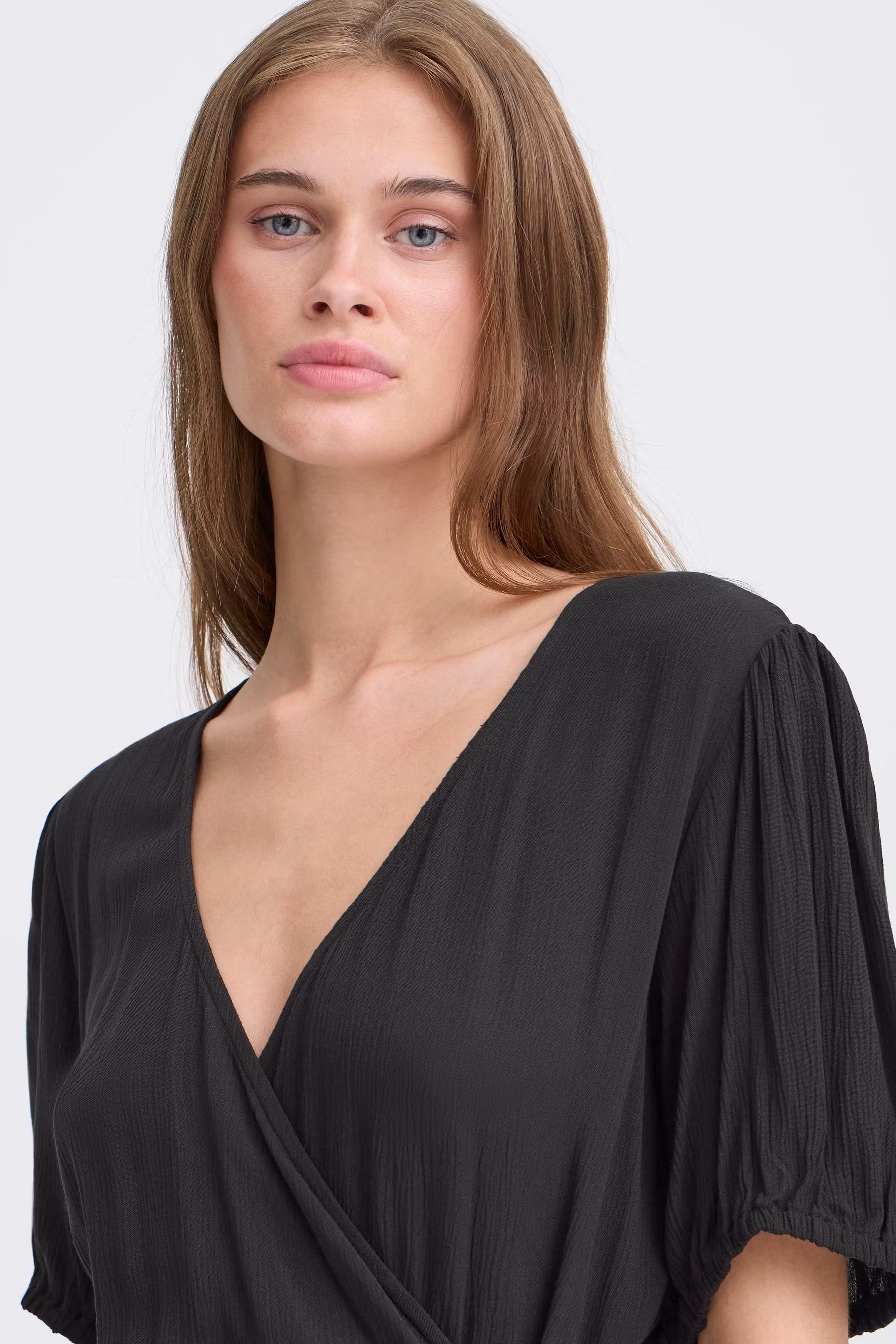 IHTAMIA Robe LOOKBOOK DETAIL 20123813-194008