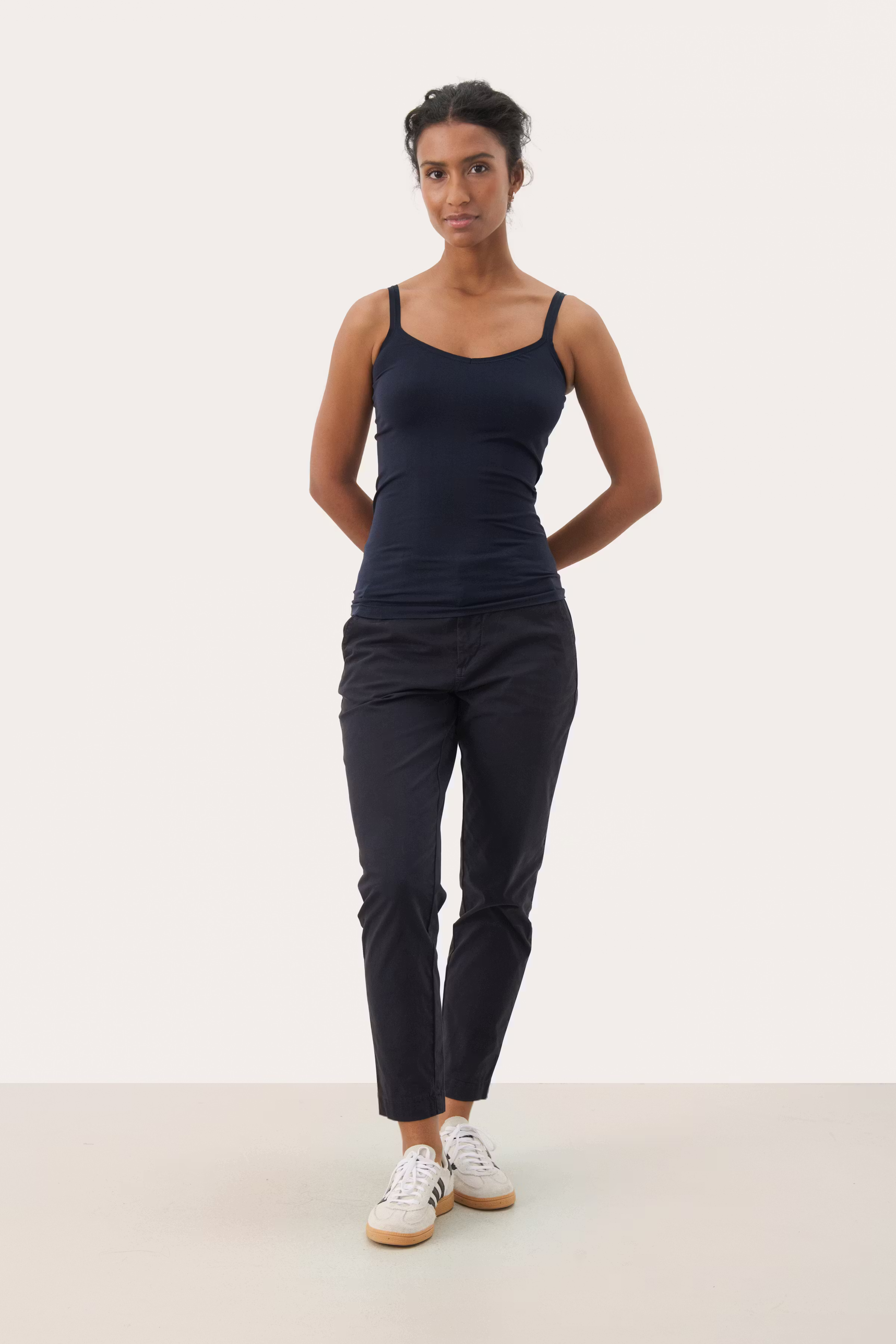 HyddaPW Top LOOKBOOK FRONT 30307365-194013