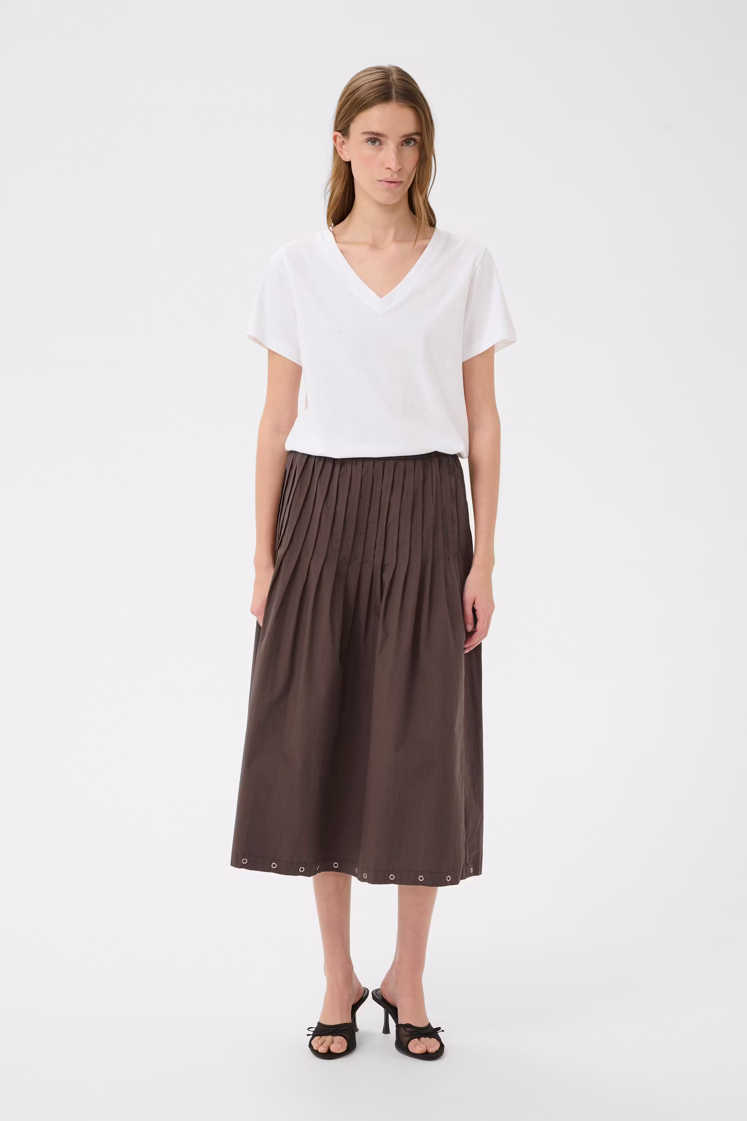 KBVicky Skirt LOOKBOOK FRONT 10105923-191216