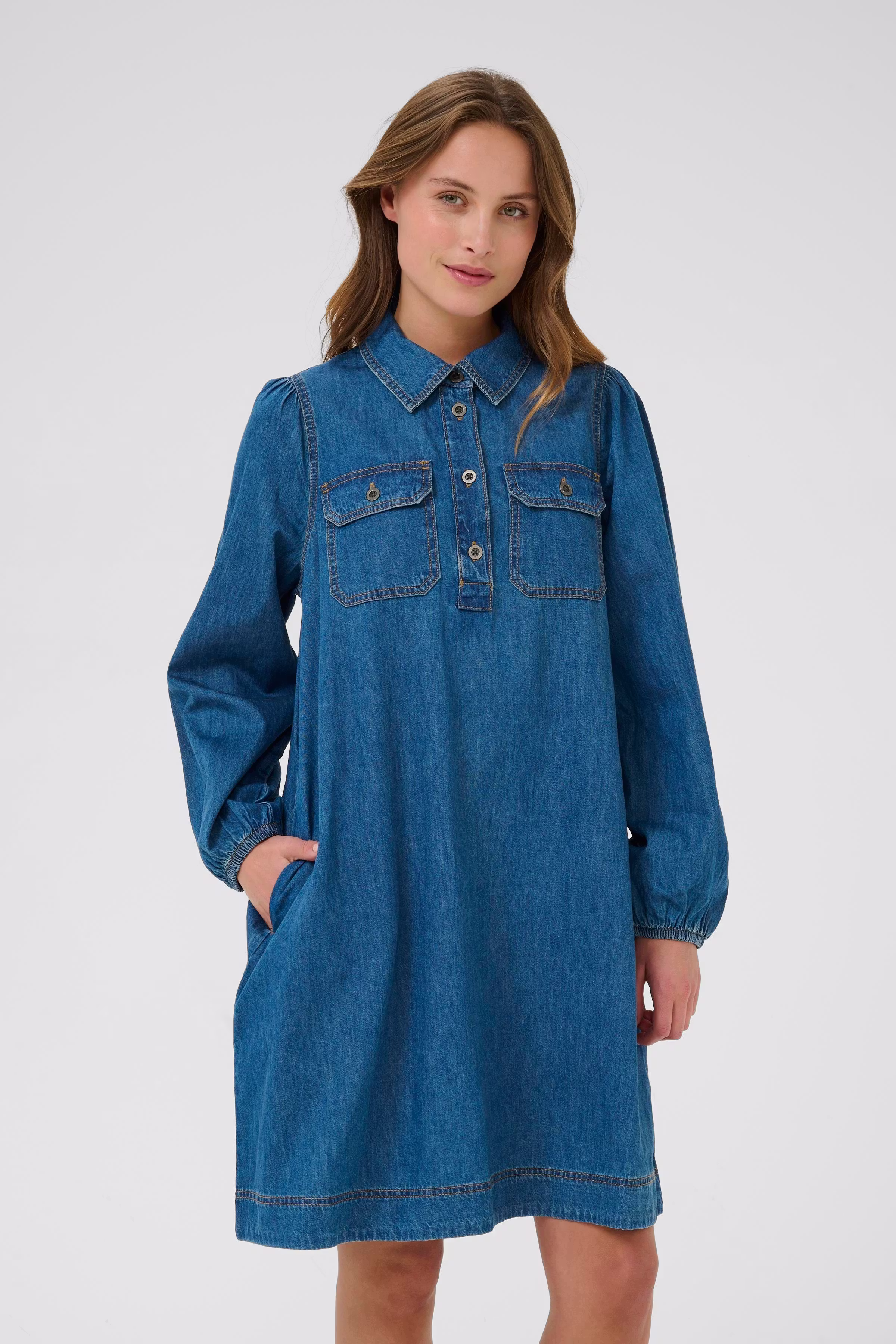 CUbayla Denimkjole LOOKBOOK FRONT 50112799-500029