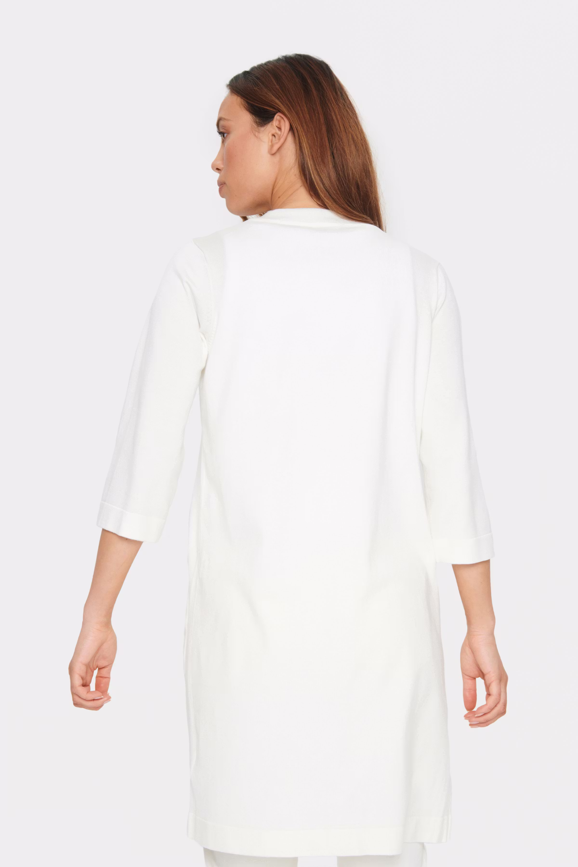 KilaSZ Cardigan LOOKBOOK FRONT 30512101-110605