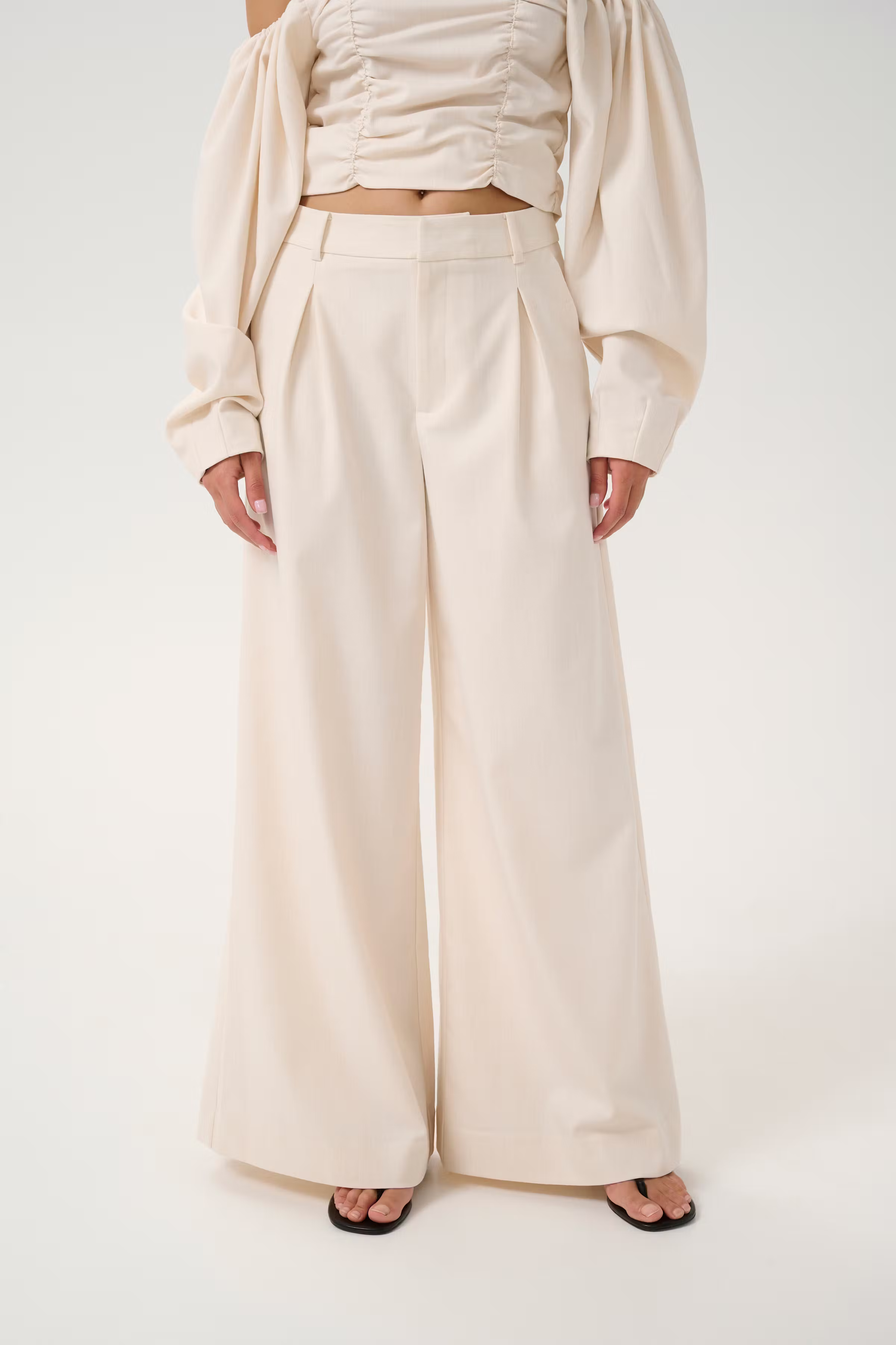 GZdecia Bukser LOOKBOOK FRONT 10909915-107195