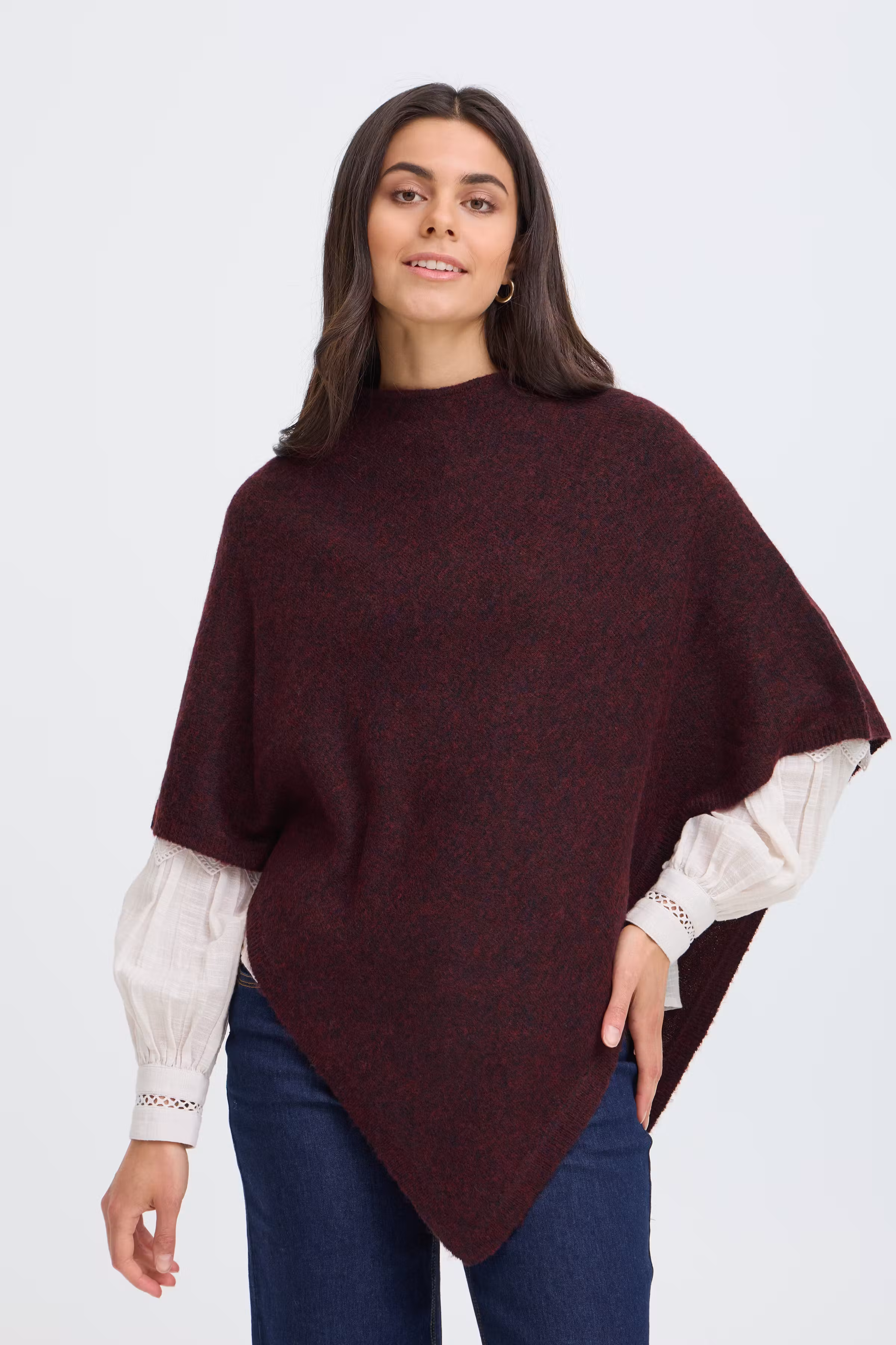 FRSANNY Poncho LOOKBOOK FRONT 20615041-1916271