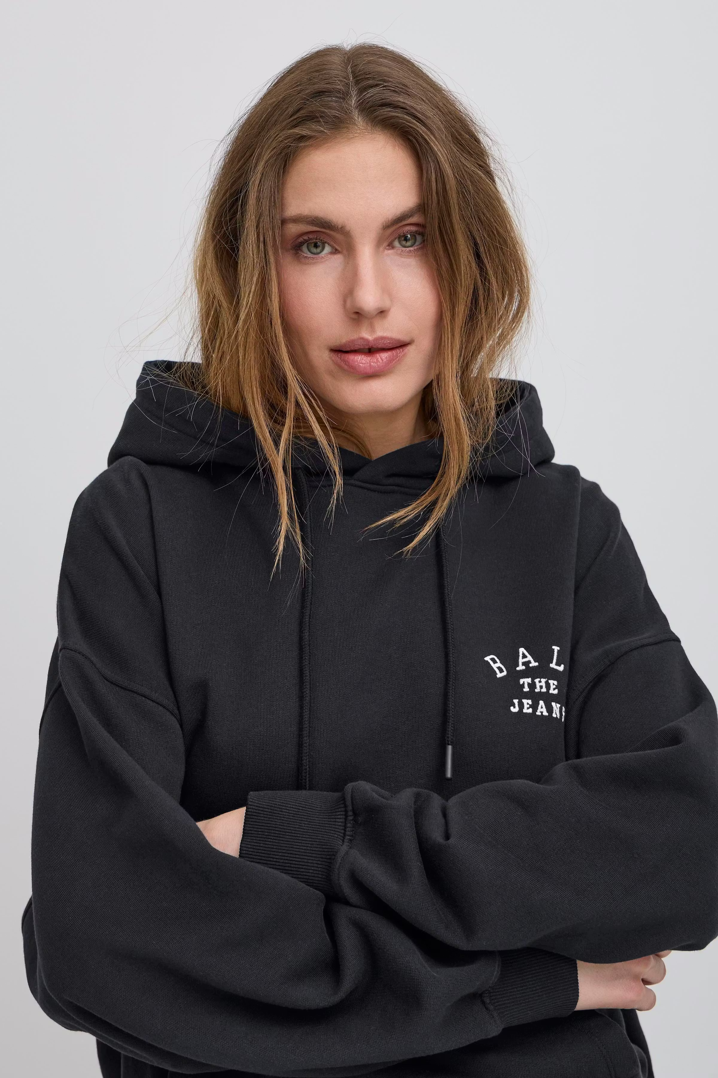 BASAVONA Sweatshirt LOOKBOOK DETAIL 50405150-204005