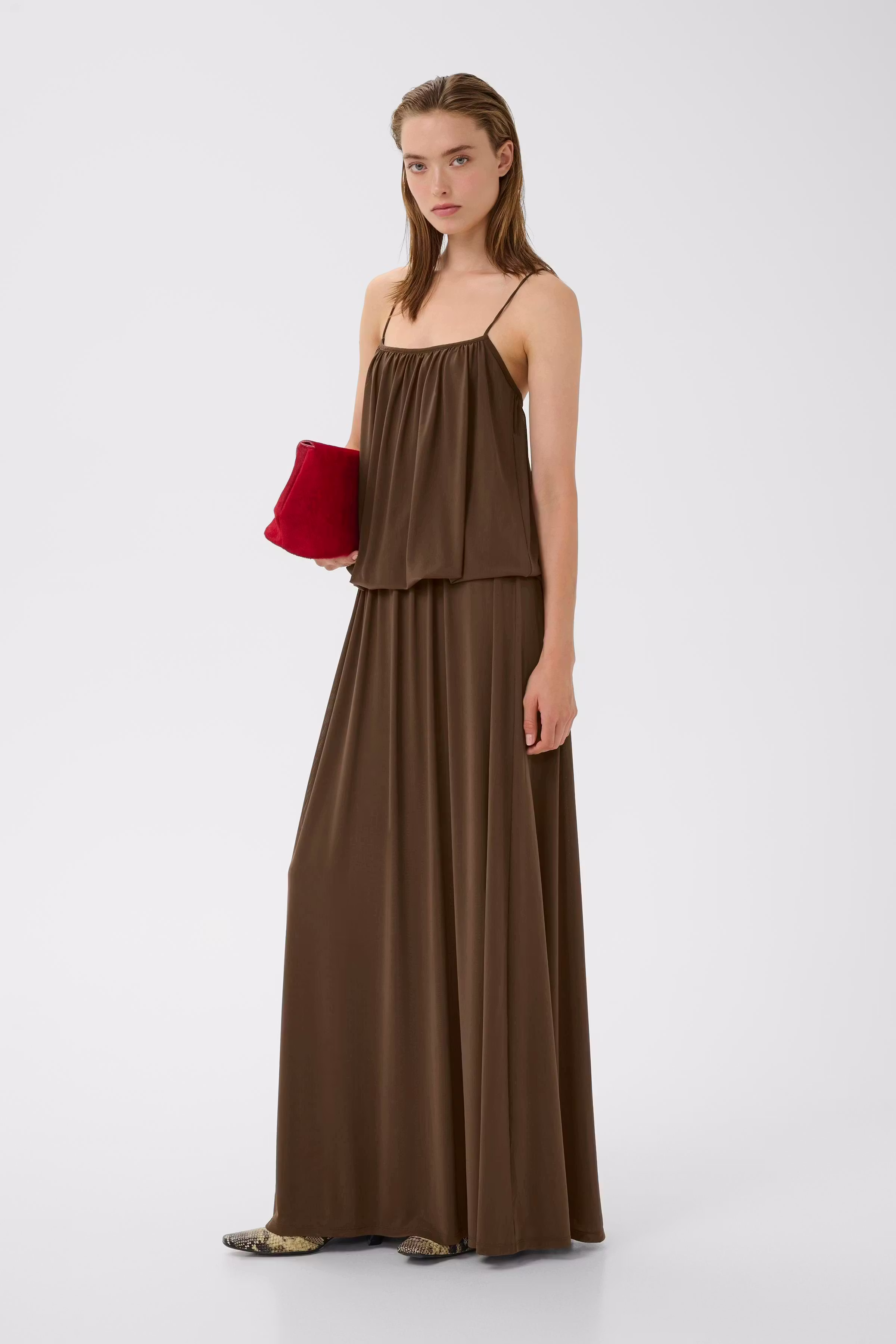 GZsamera Kjole LOOKBOOK FRONT 10911215-190916