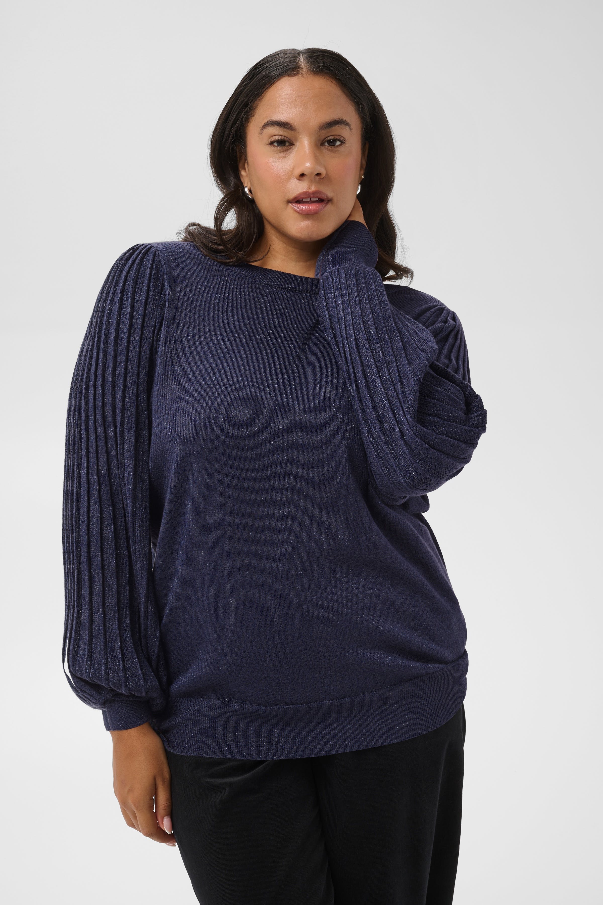 KCregitta Glitter Pullover LOOKBOOK FRONT 10583805-193927