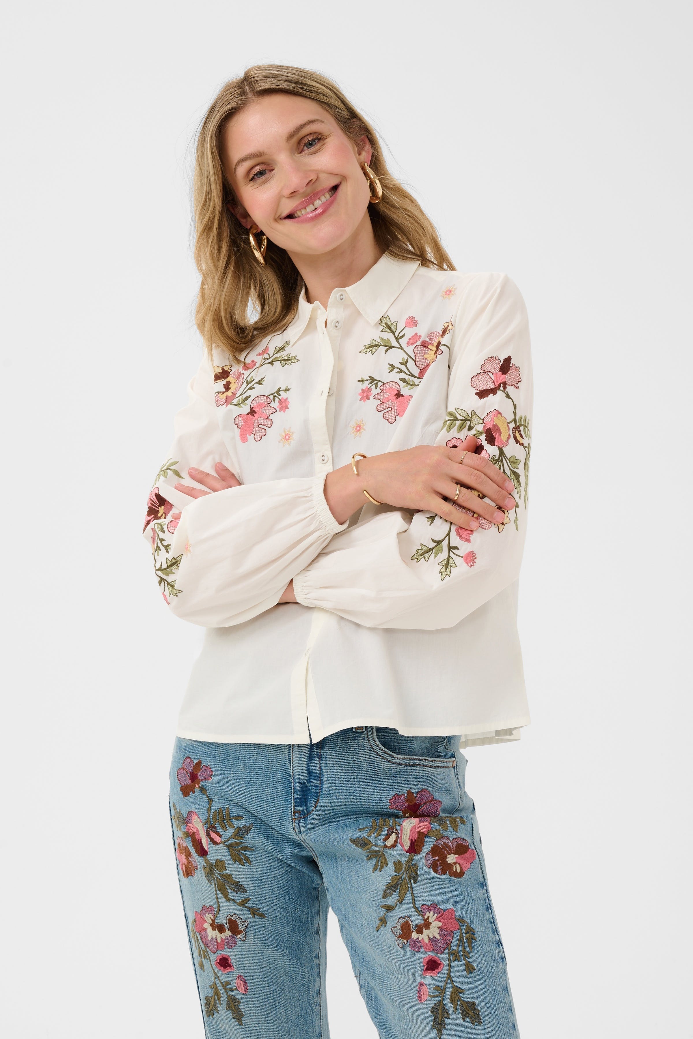 CRPeona Shirt LOOKBOOK FRONT 10615302-110701