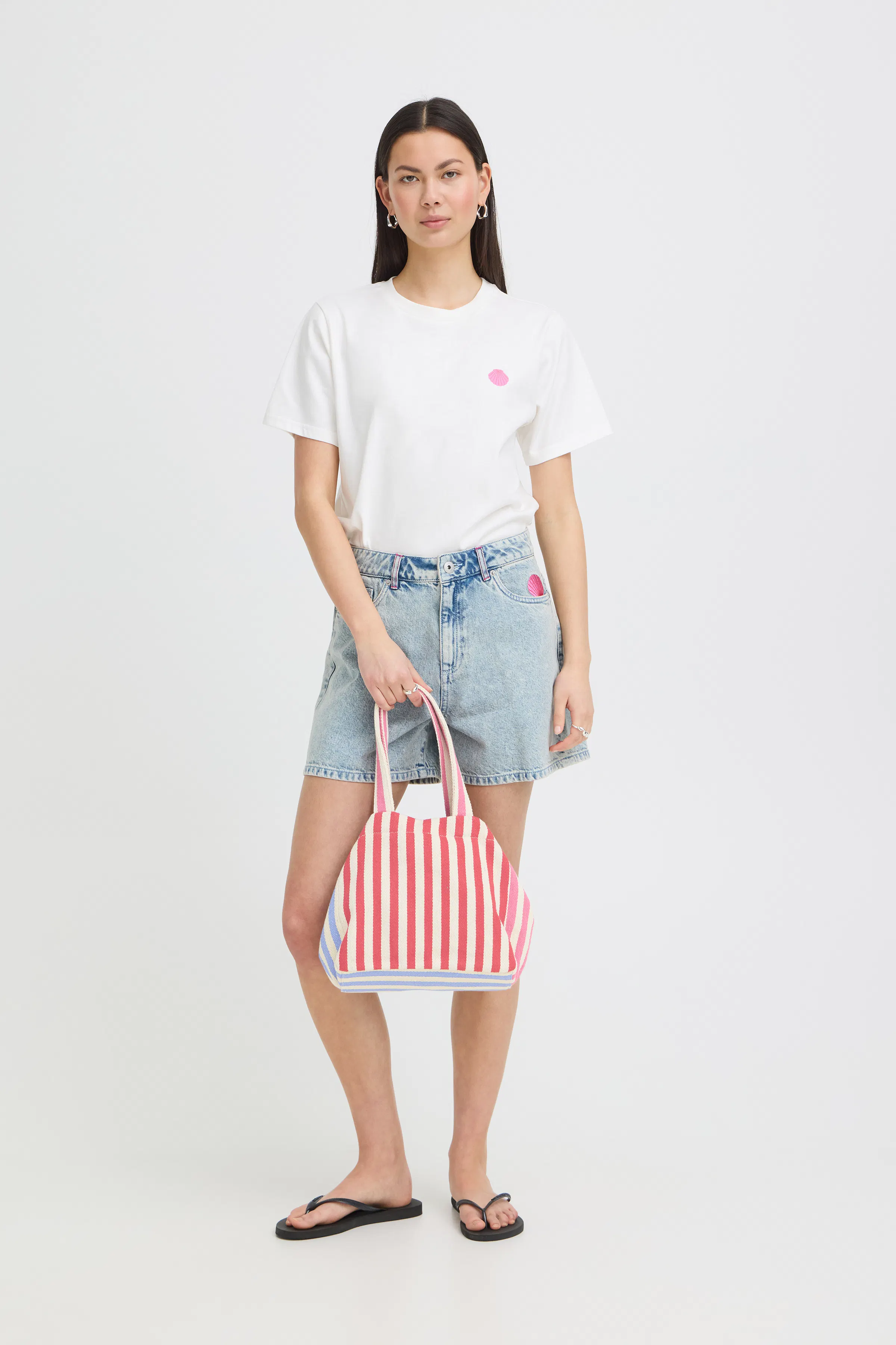 IASIO Bag LOOKBOOK FRONT 20126156-130905