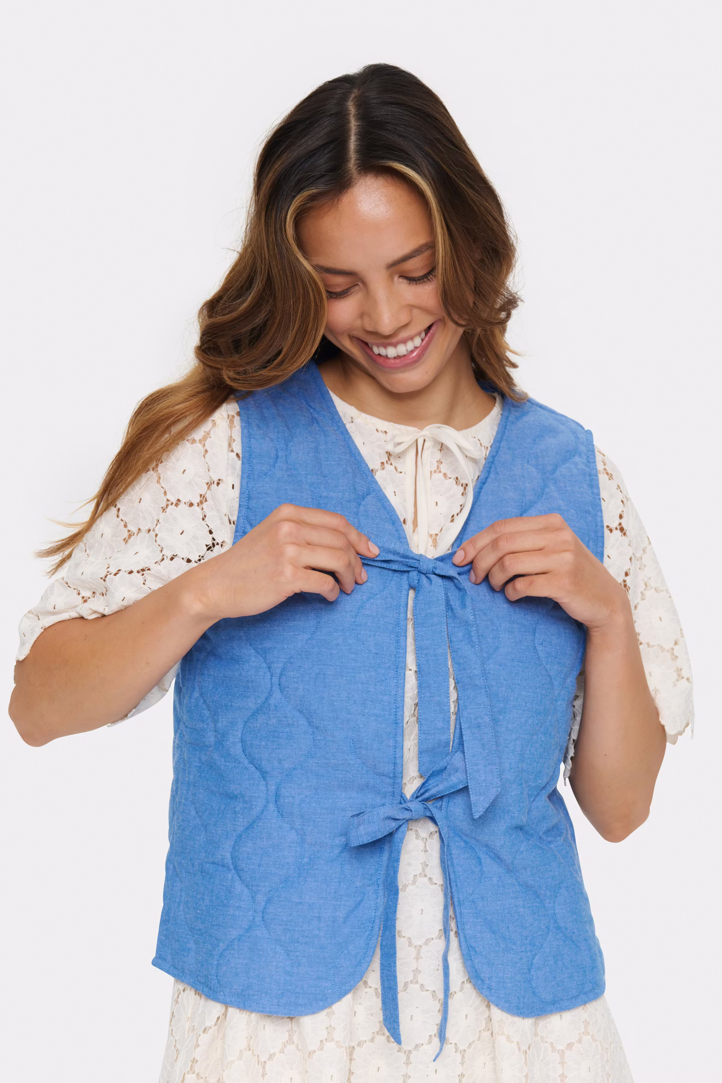 ZelittaSZ Vest LOOKBOOK DETAIL 30513920-184043