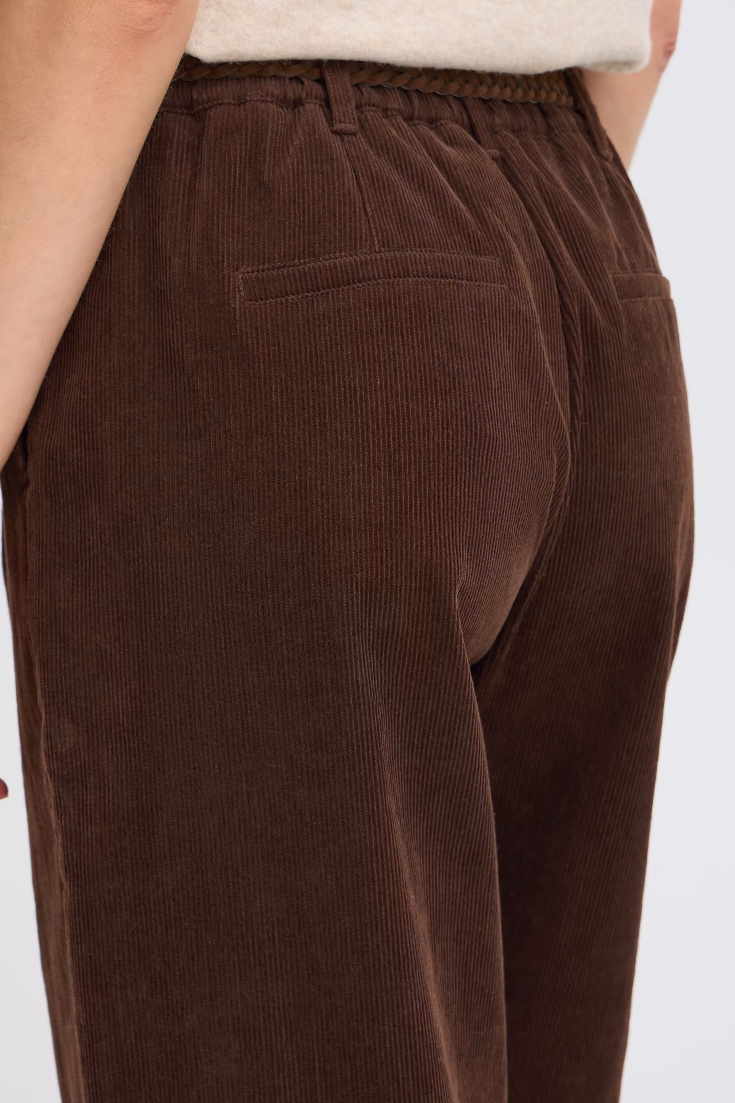 FRCALANA Hose LOOKBOOK DETAIL 20618217-190913