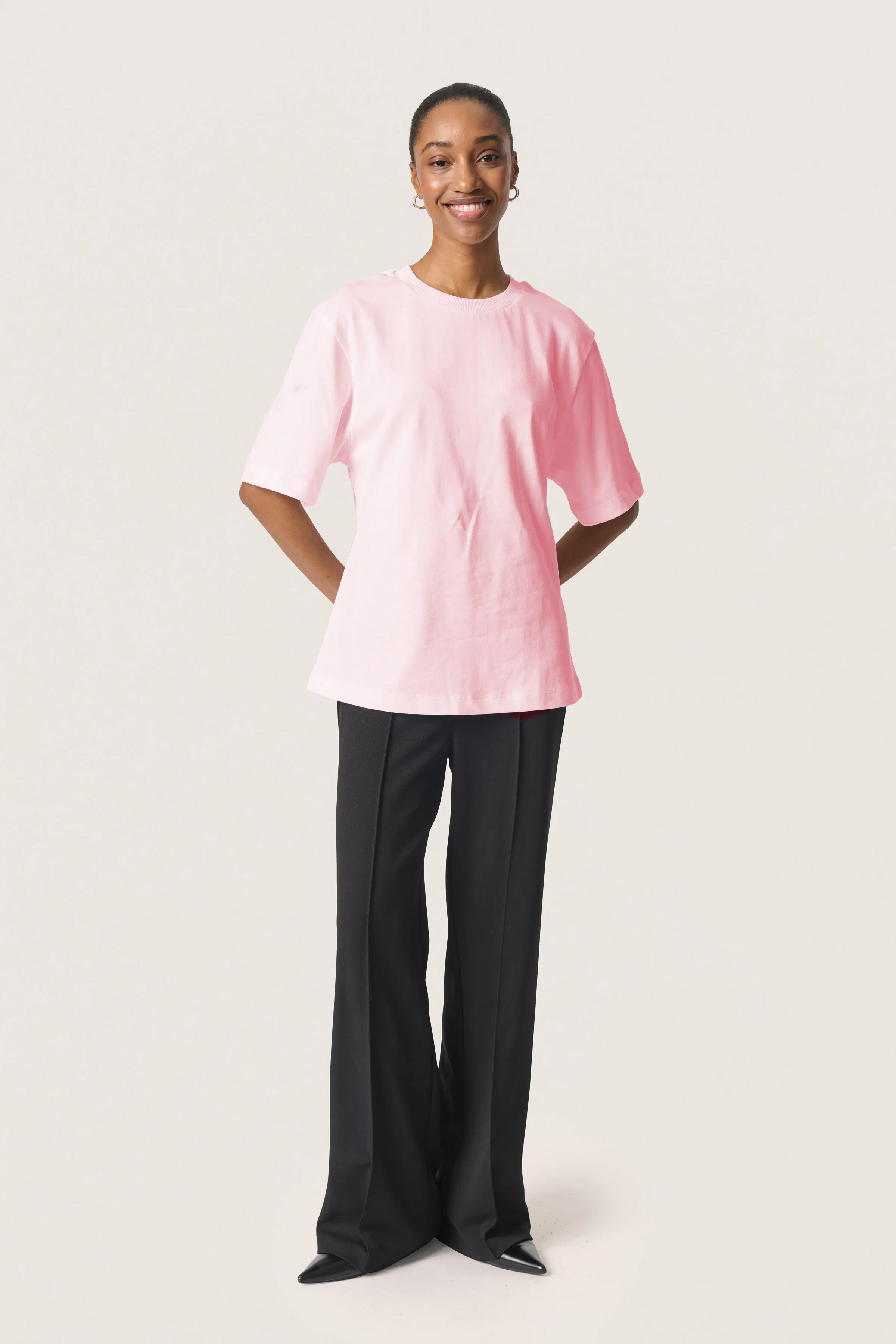 SLCoreen T-shirt LOOKBOOK FRONT 30407904-132807
