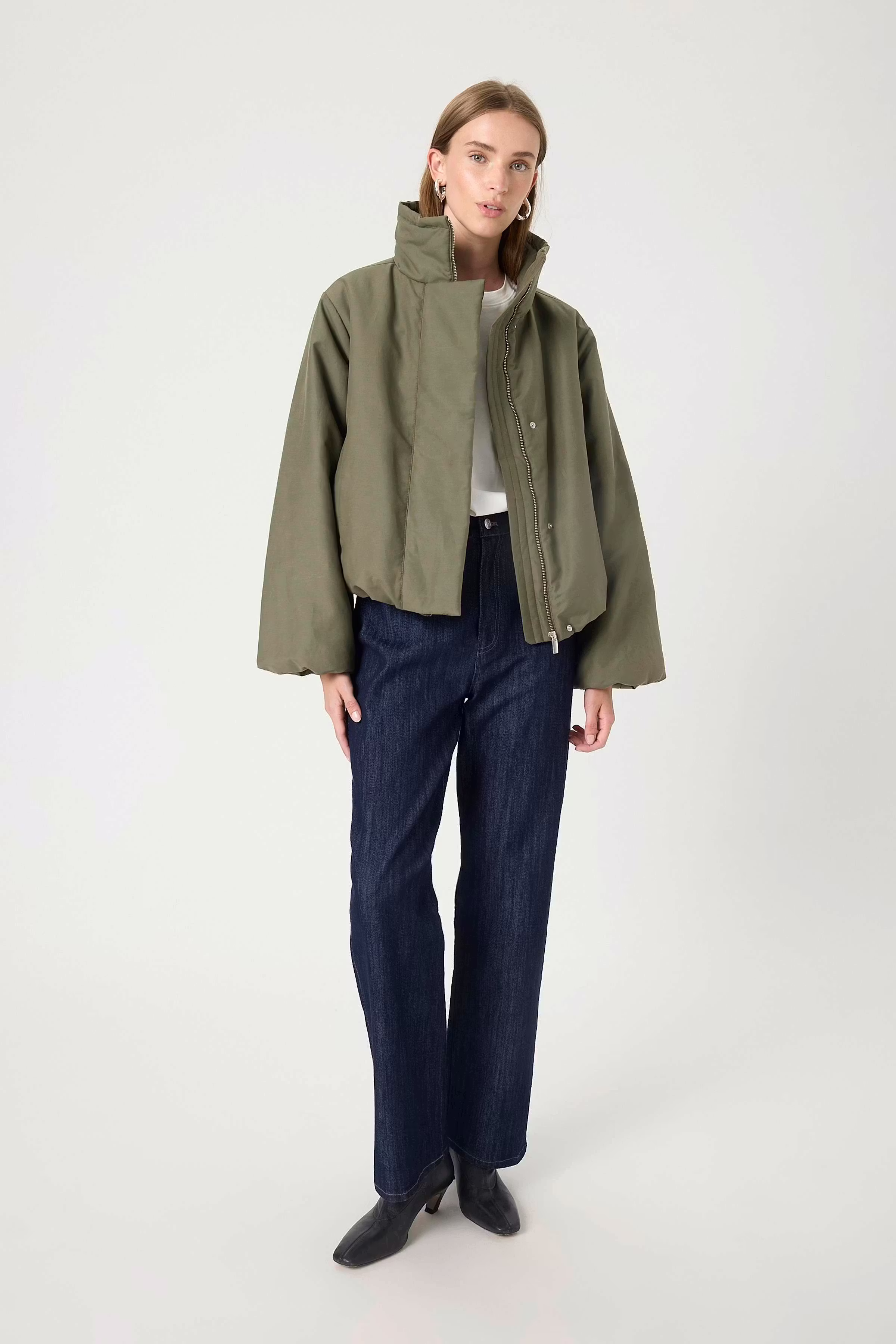 SLAlicie Ytterplagg LOOKBOOK FRONT 30408255-190511