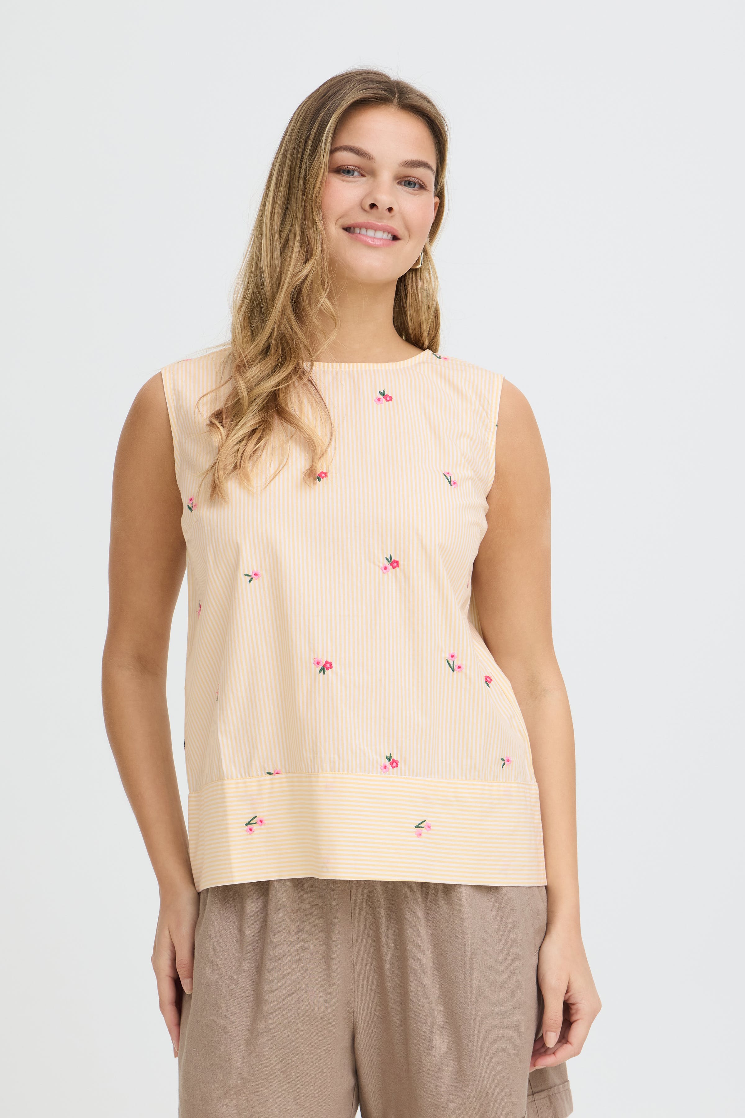 FRBERNIE Blouse LOOKBOOK FRONT 20617792-900007430