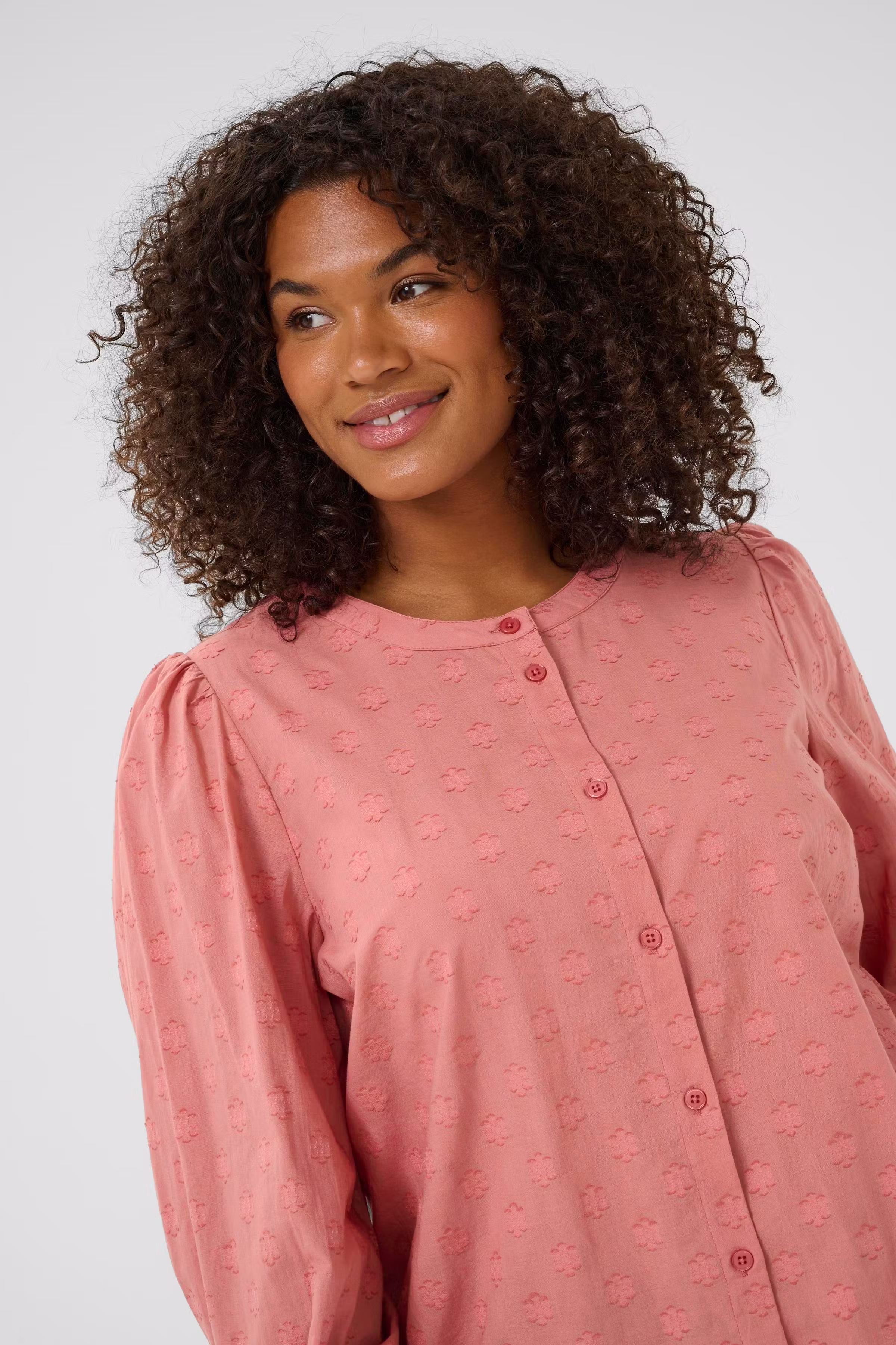 KCloulou Chemise LOOKBOOK DETAIL 10582612-181436