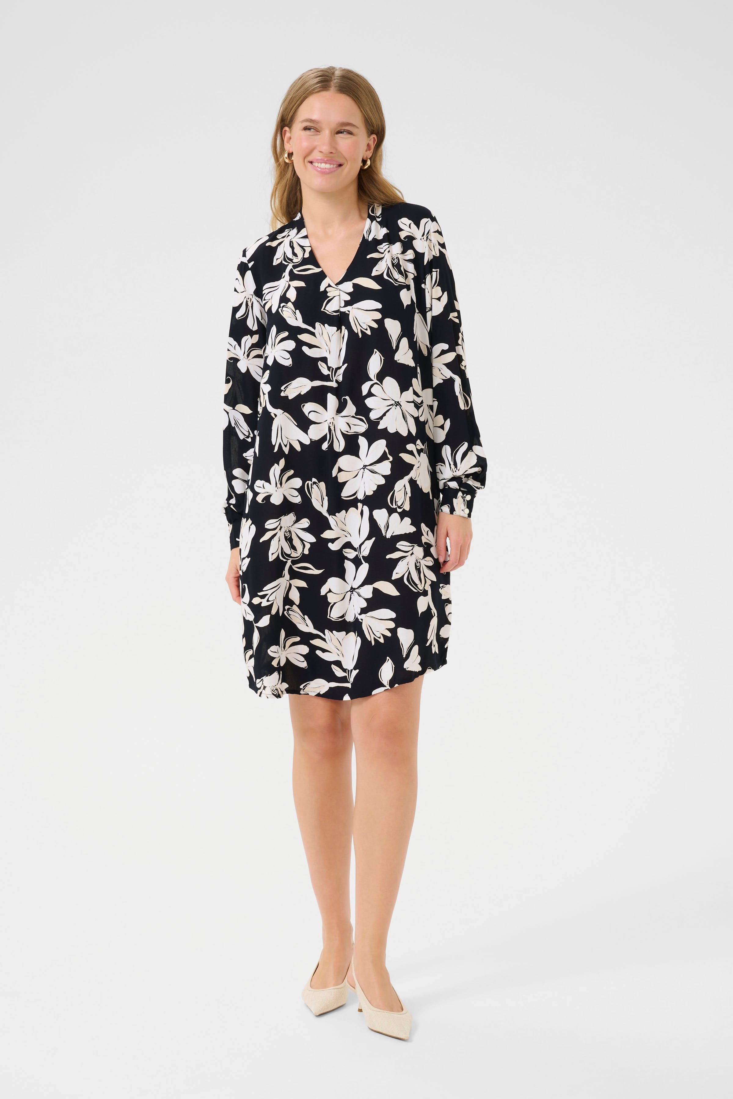 BPebba Kleid LOOKBOOK FRONT 10590824-107373B