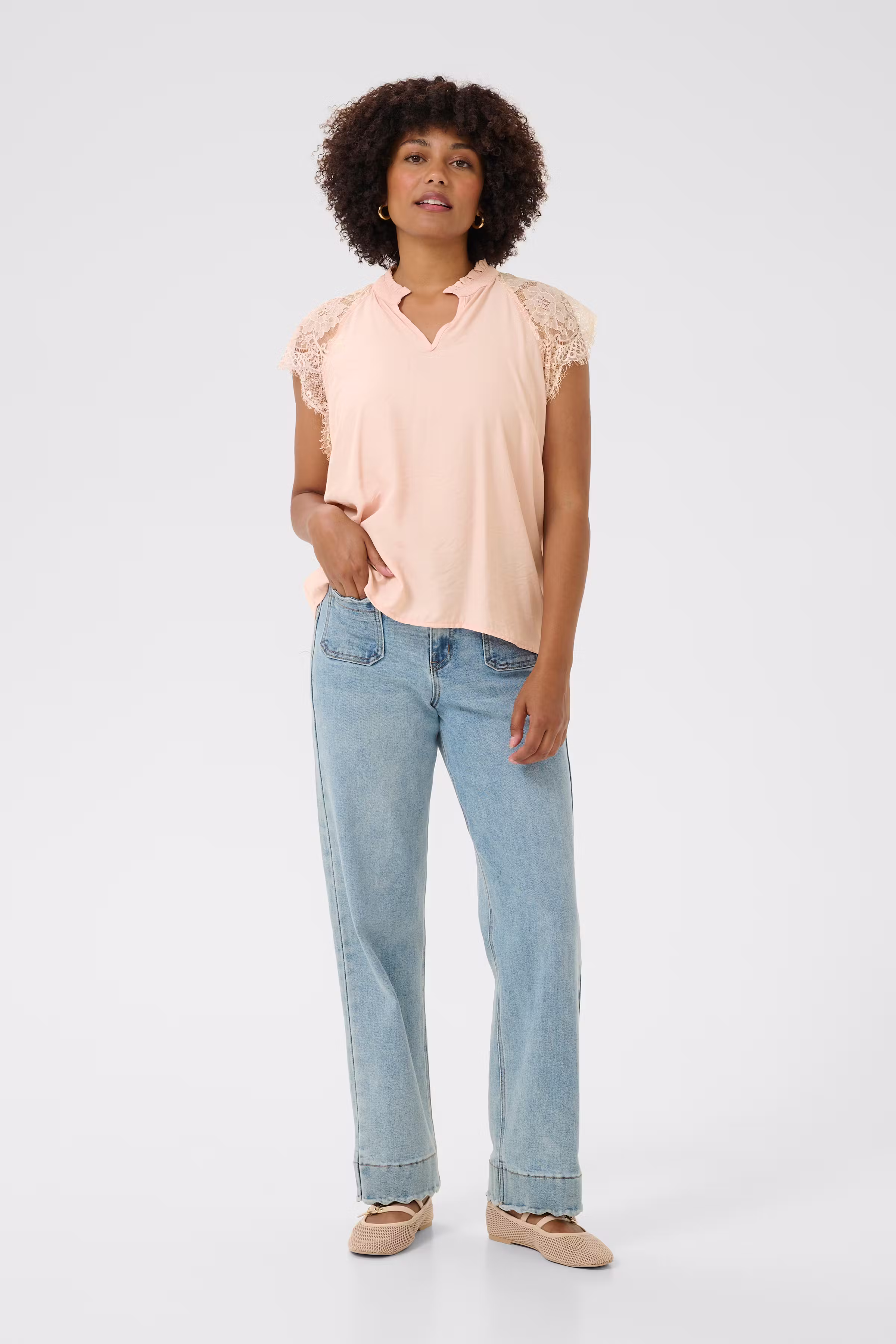CRNola Bluse LOOKBOOK FRONT 10611693-141803