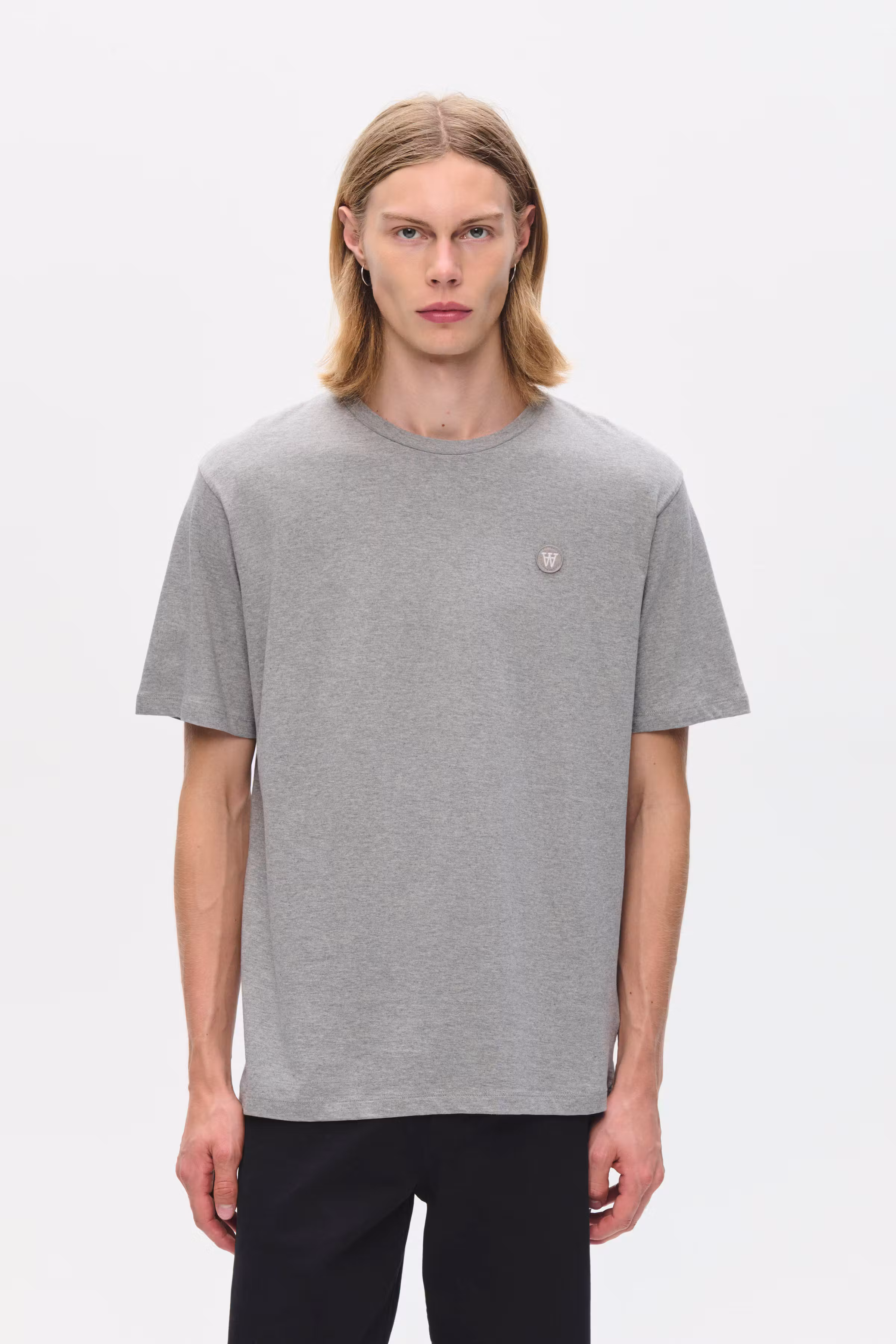 WWAce T-shirt LOOKBOOK FRONT 30250095-303736