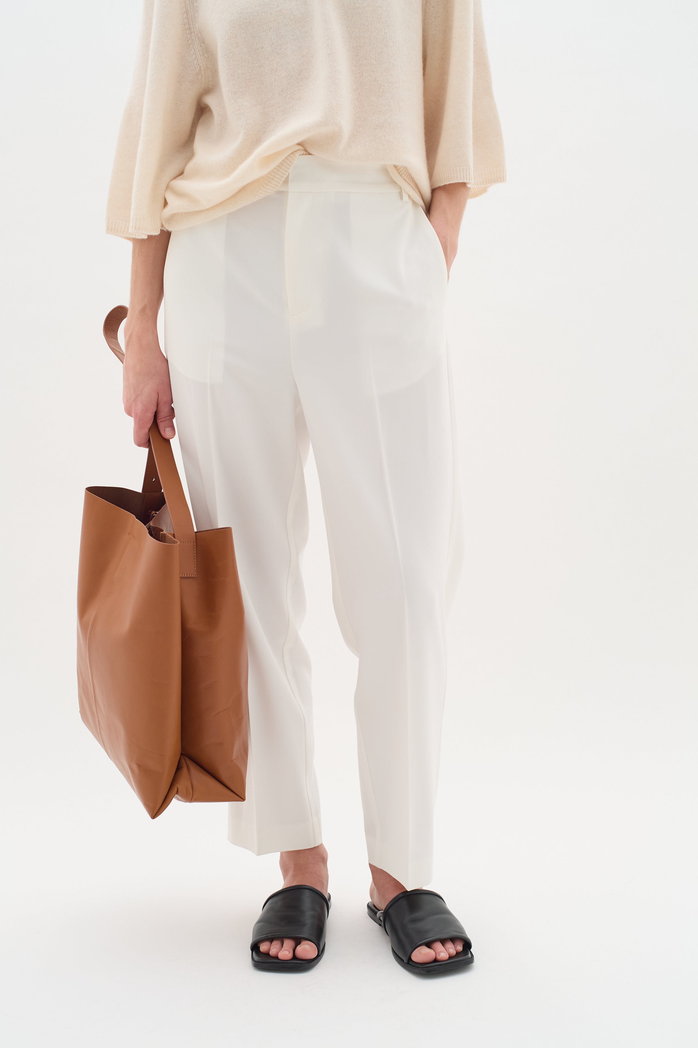 NaxaIW Broek LOOKBOOK FRONT 30108709-110701