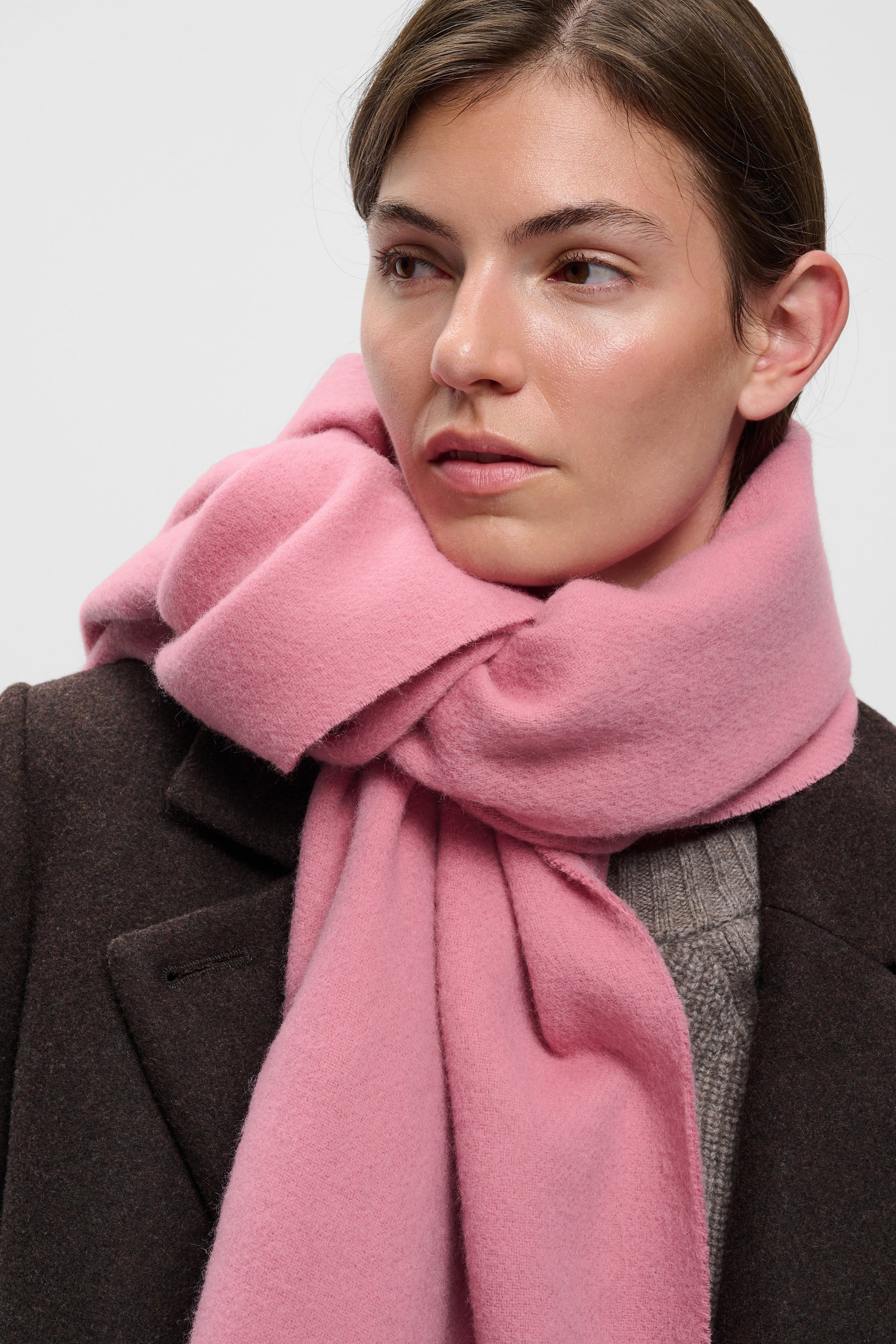 ALLICATEIW Scarf LOOKBOOK DETAIL 30113063-161712