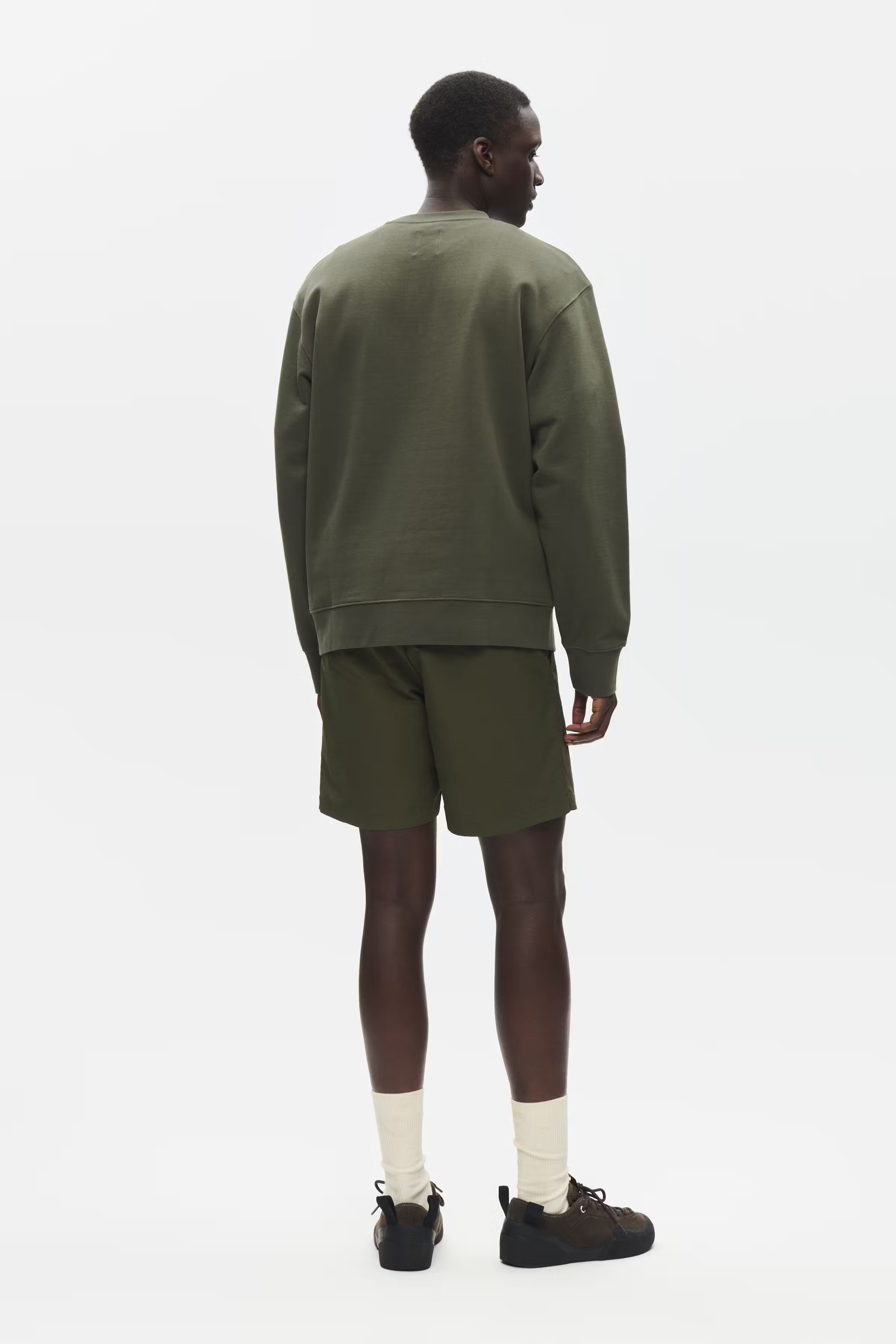 WWJames Sweatshirt LOOKBOOK BACK 30252110-190413