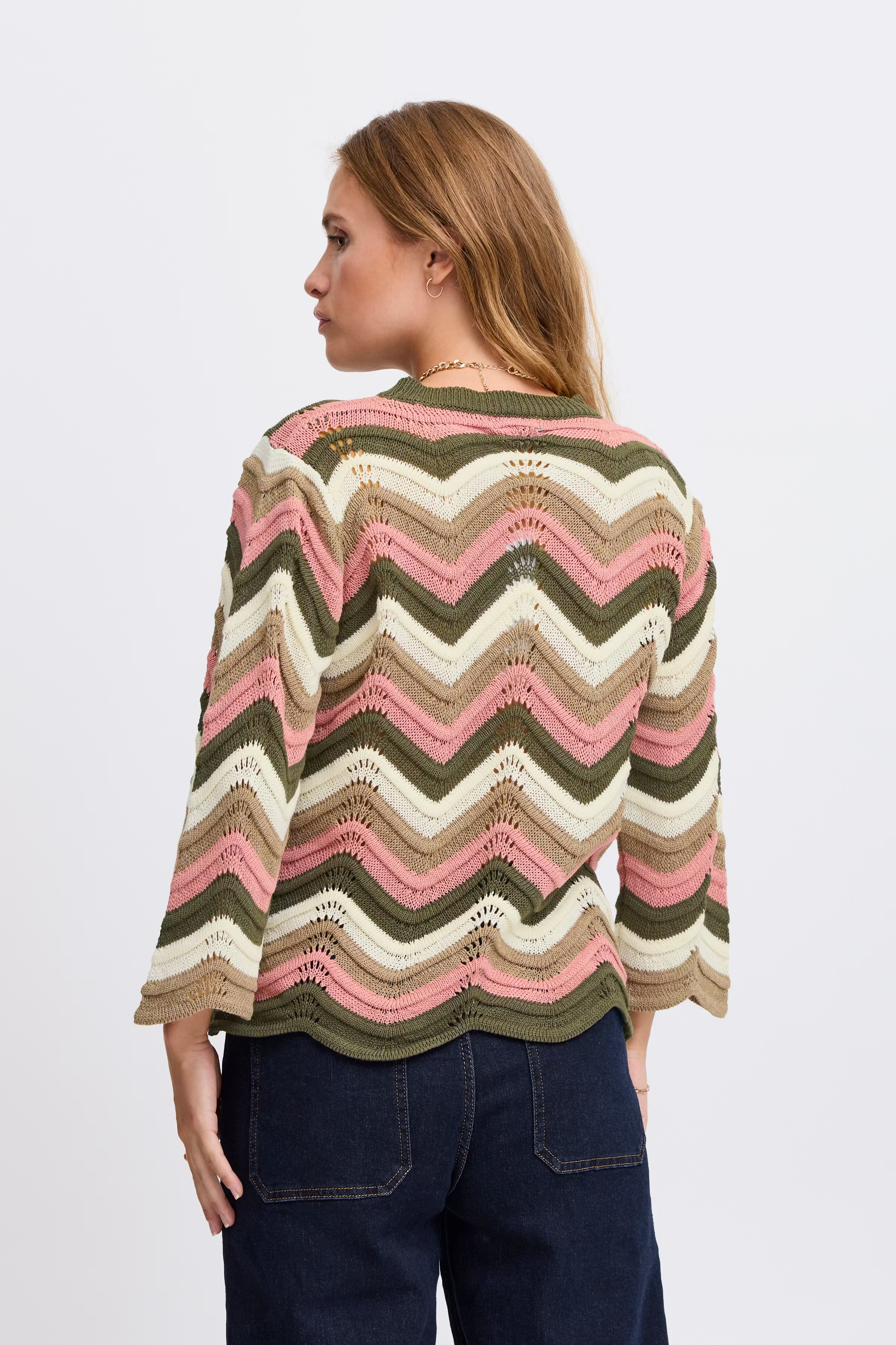 SBDIGA Pullover LOOKBOOK BACK 22100513-180515