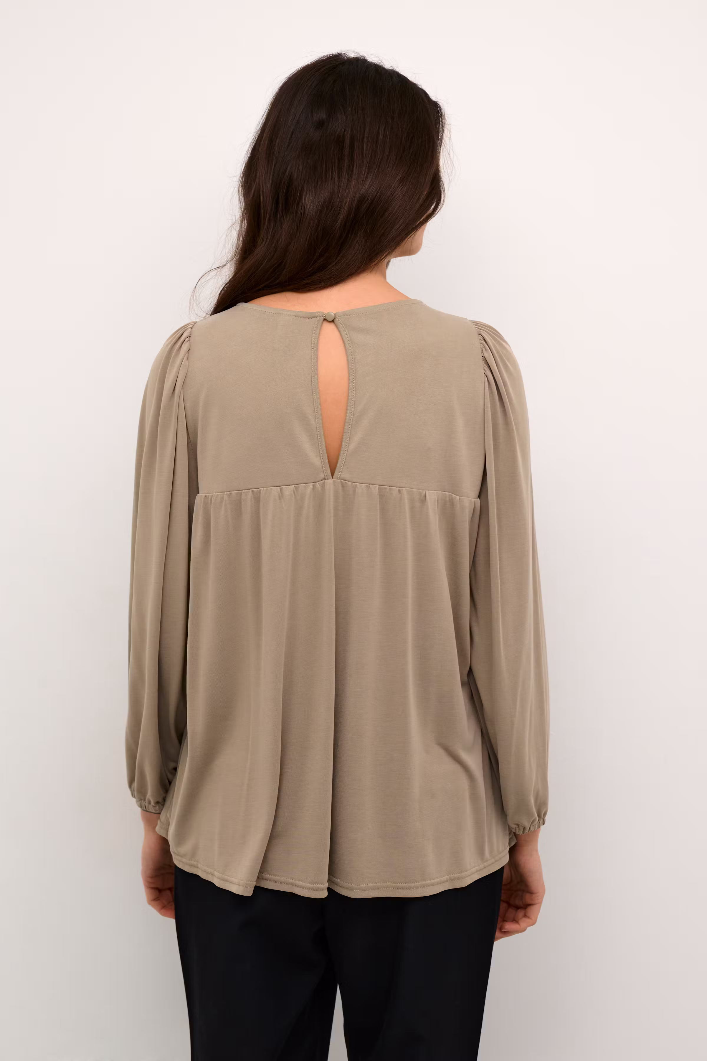 CUdeborah Blus LOOKBOOK BACK 50111137-171310