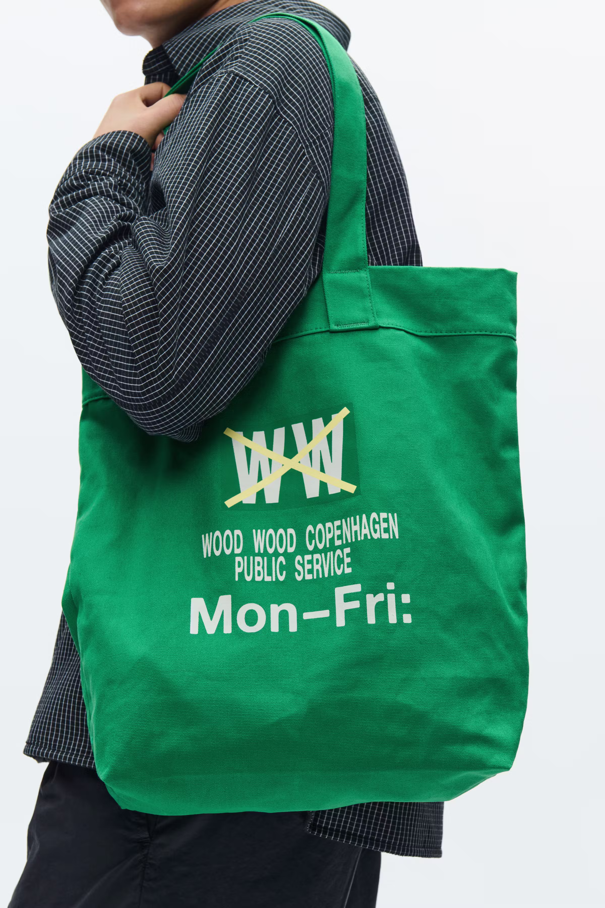 WWZion mon-fri Tote bag LOCATION NONE 30251856-196026