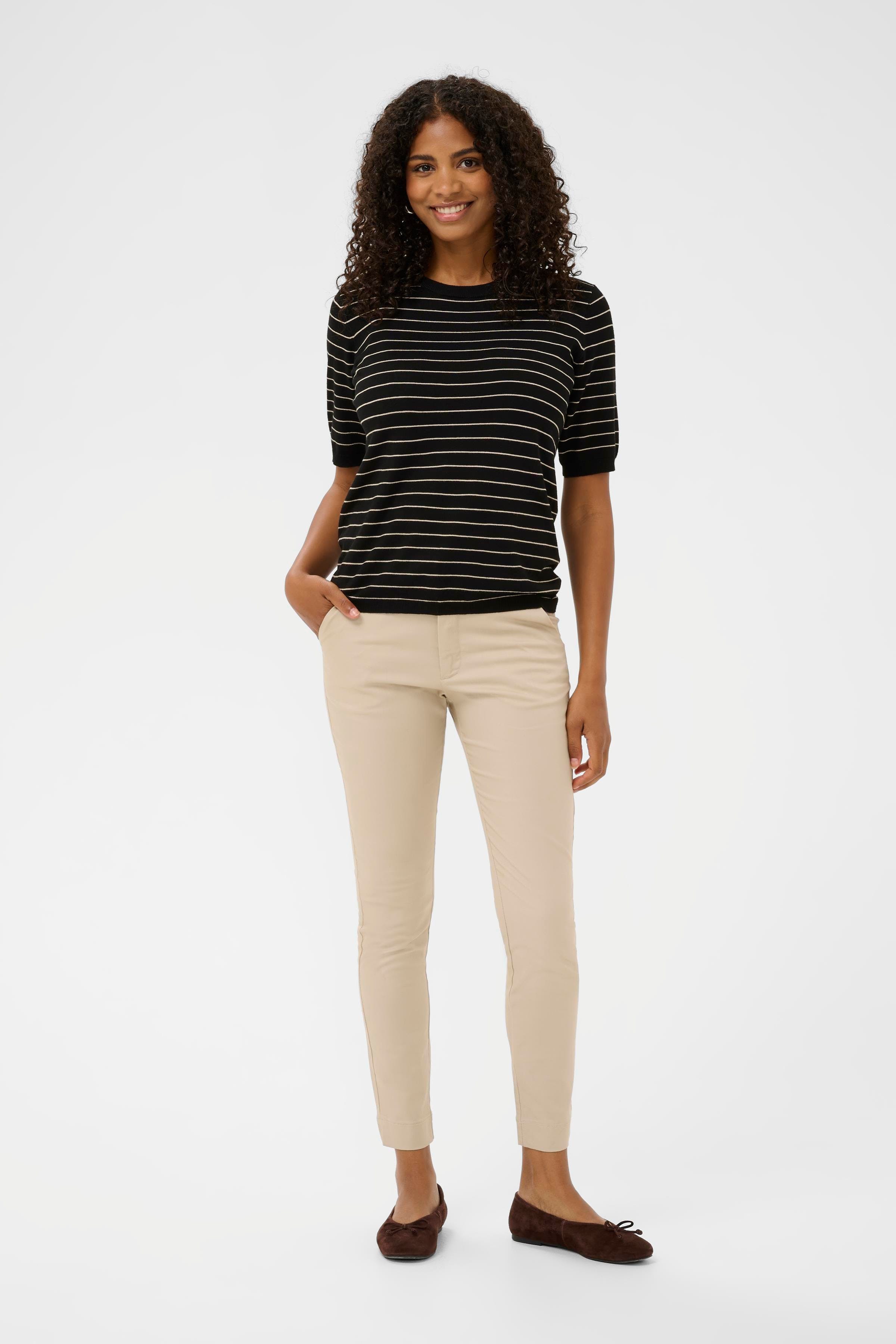 KAlizza Pullover LOOKBOOK FRONT 10508410-106685