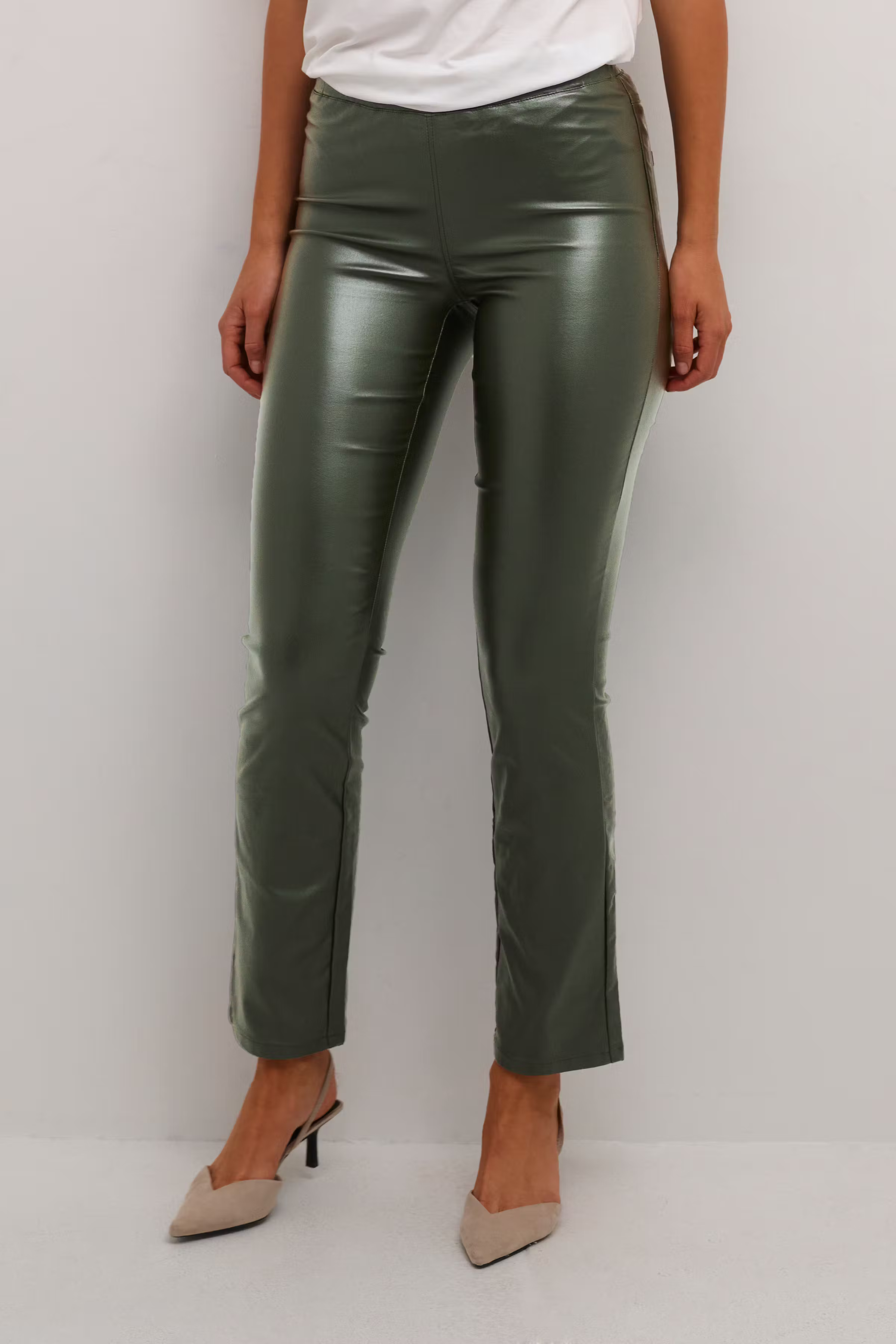 KAada Bukser LOOKBOOK FRONT 10552176-190414