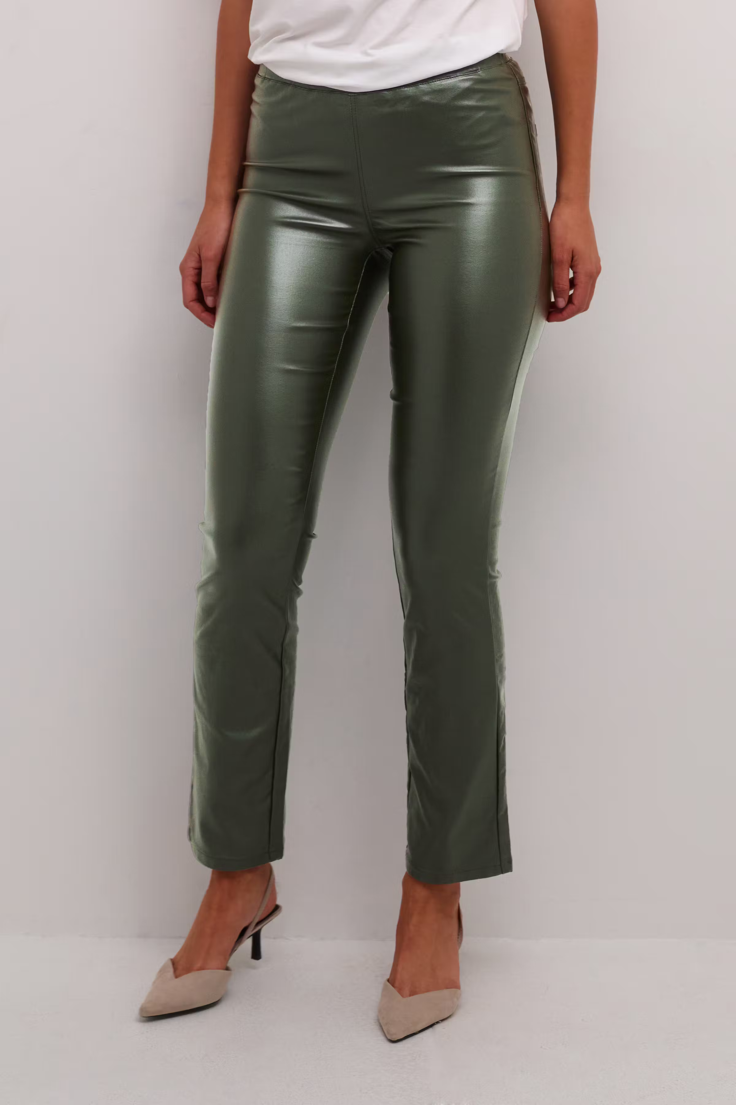 KAada Bukser LOOKBOOK FRONT 10552176-190414