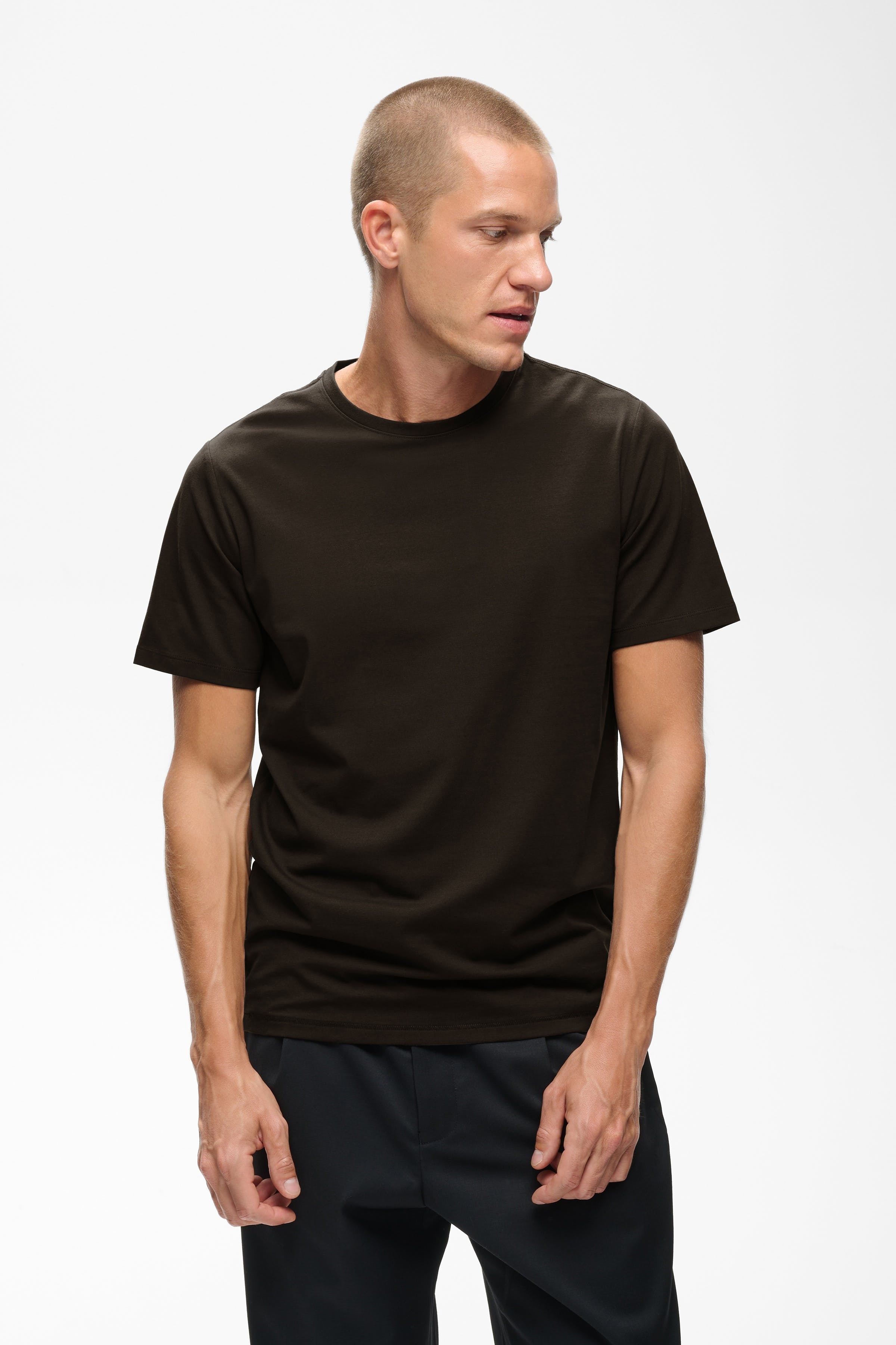 Jermalink T-shirt LOOKBOOK FRONT 30200604-191109